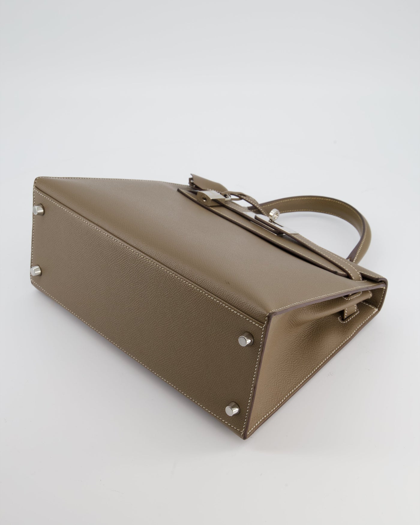 Hermes Kelly 28 Sellier Bag in Etoupe Epsom Leather with Palladium Hardware - Product Image 19