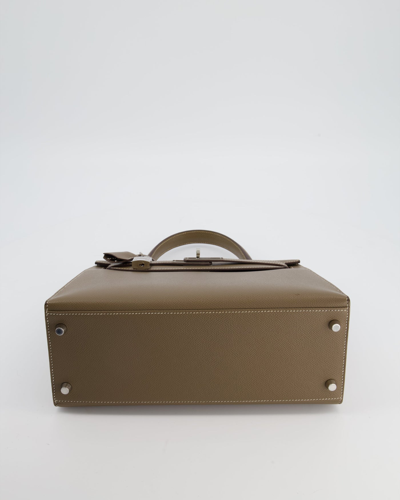 Hermes Kelly 28 Sellier Bag in Etoupe Epsom Leather with Palladium Hardware - Product Image 20