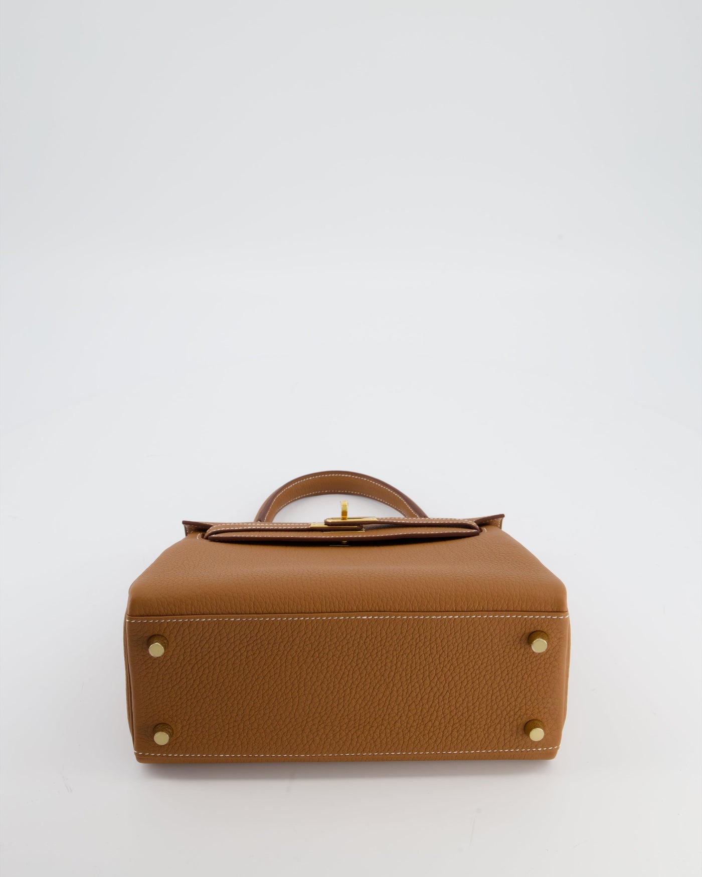 Hermes Kelly 25 Retourne Bag in Gold Togo Leather with Gold Hardware - Product Image 19