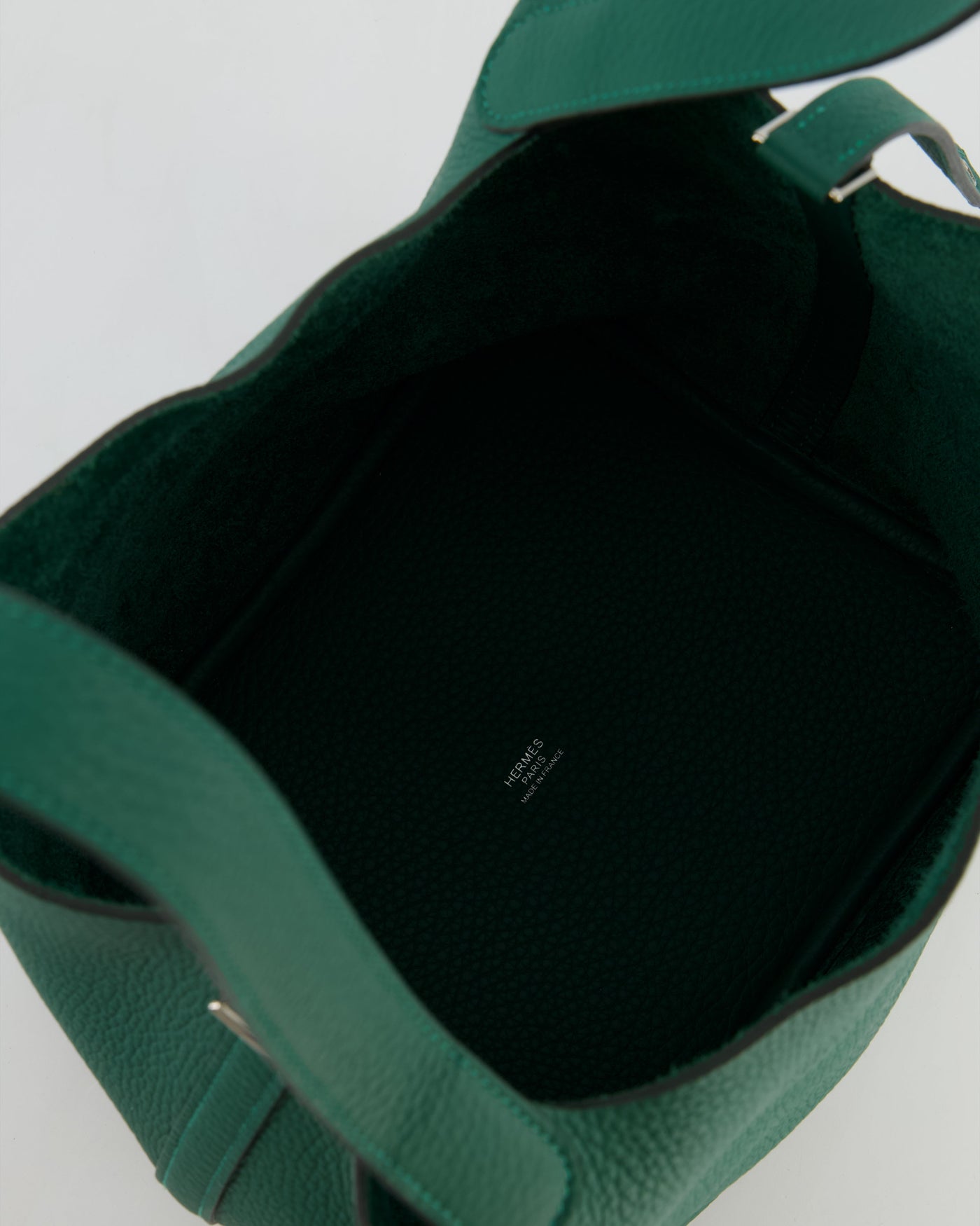 Hermes Picotin Lock 22 Bag in Vert Moyen Clemence Leather with Palladium Hardware - Product Image 15