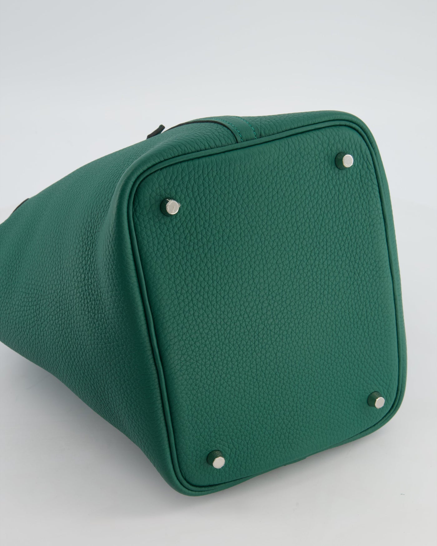 Hermes Picotin Lock 22 Bag in Vert Moyen Clemence Leather with Palladium Hardware - Product Image 16