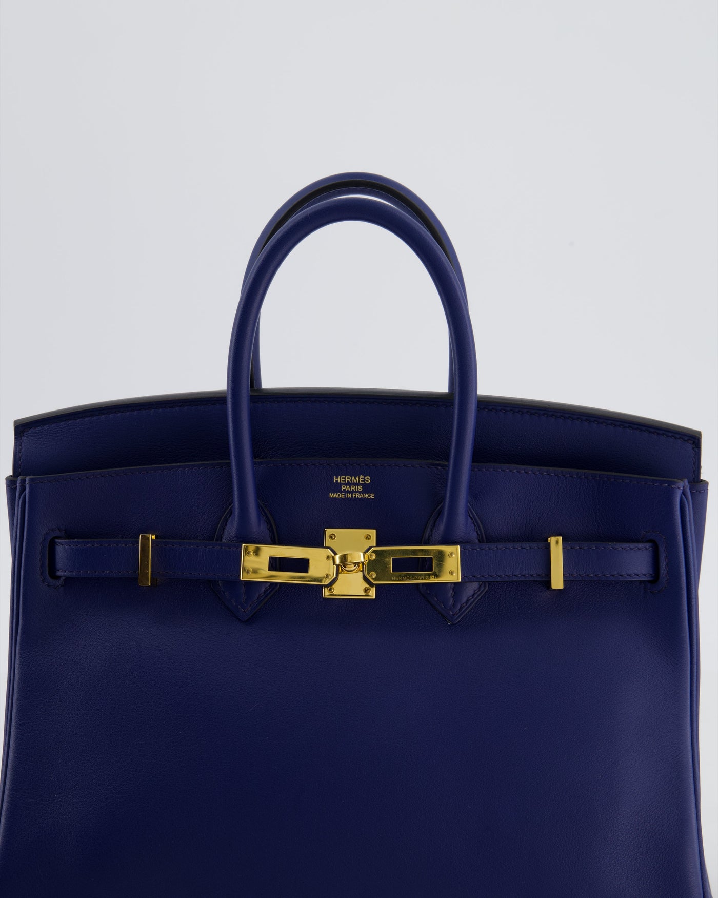Hermes Birkin 25 Retourne Bag in Bleu Saphir Swift Leather with Gold Hardware - Product Image 15