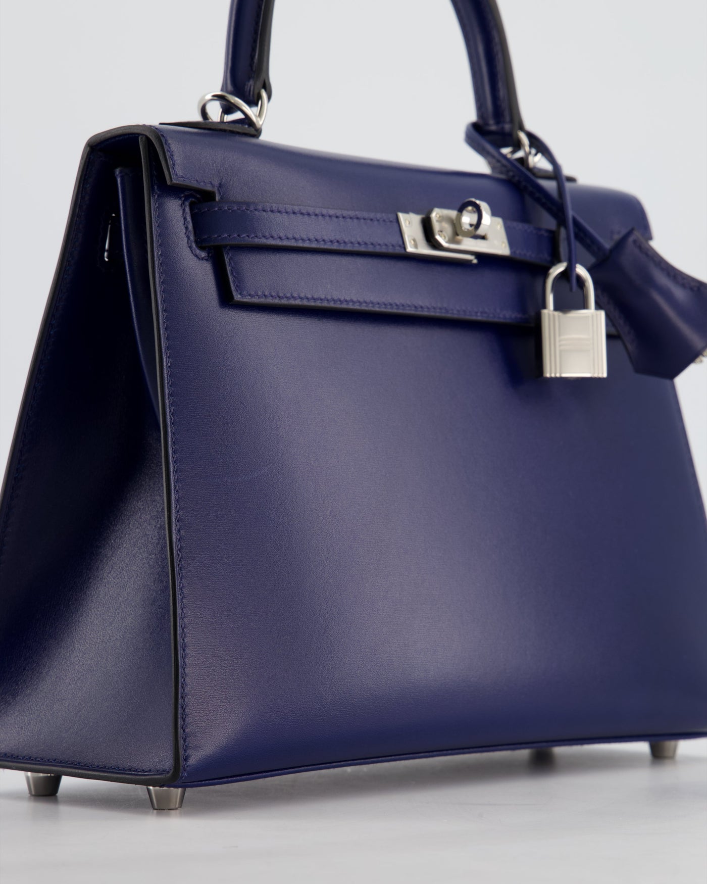 *RARE* Hermes Kelly 25 Sellier Bag in Bleu Saphir Box Leather with Palladium Hardware - Product Image 10