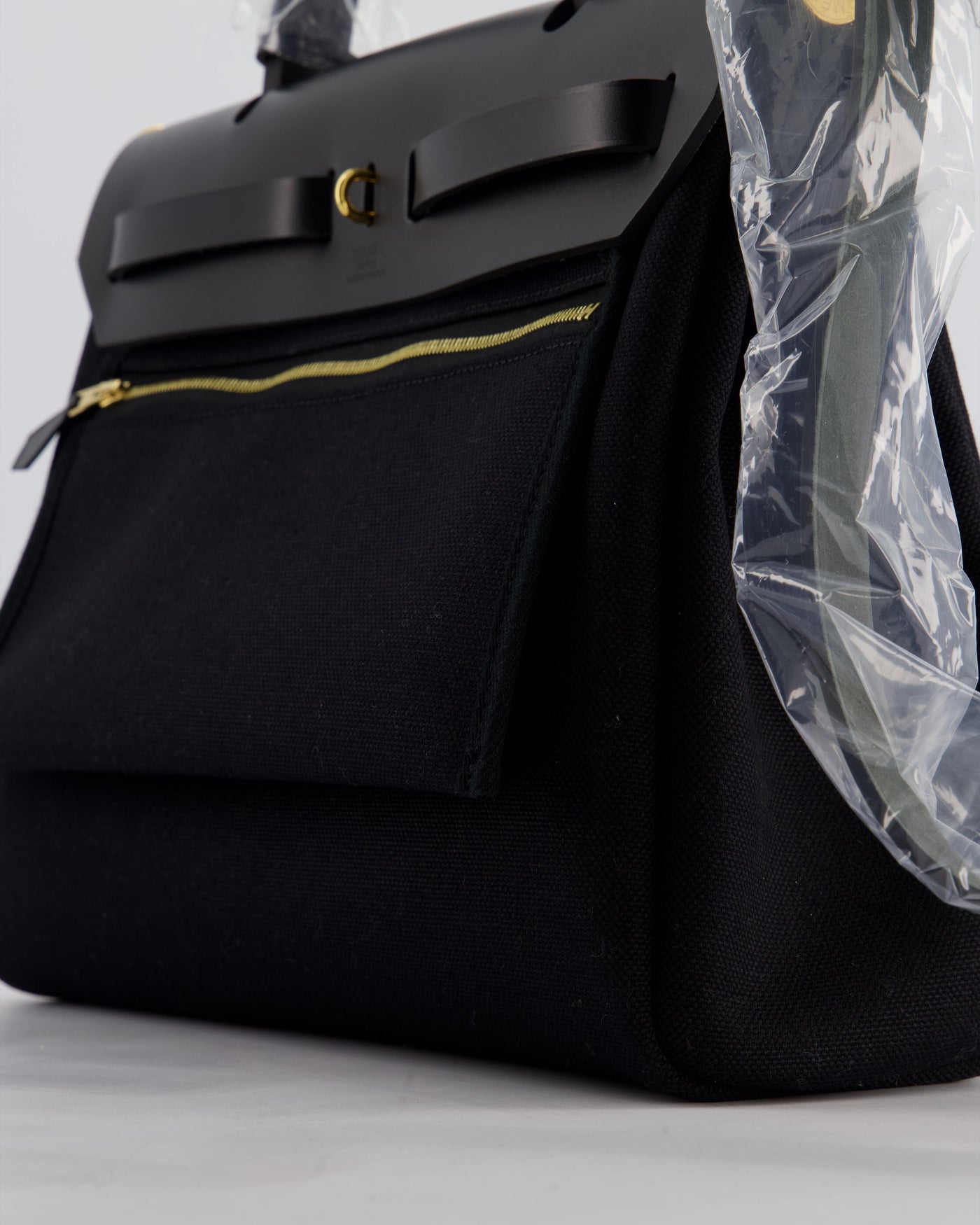 Hermes Herbag 31 Zip Bag in Noir Toile Officier Canvas, Noir Vache Hunter Leather with Gold Hardware - Product Image 14