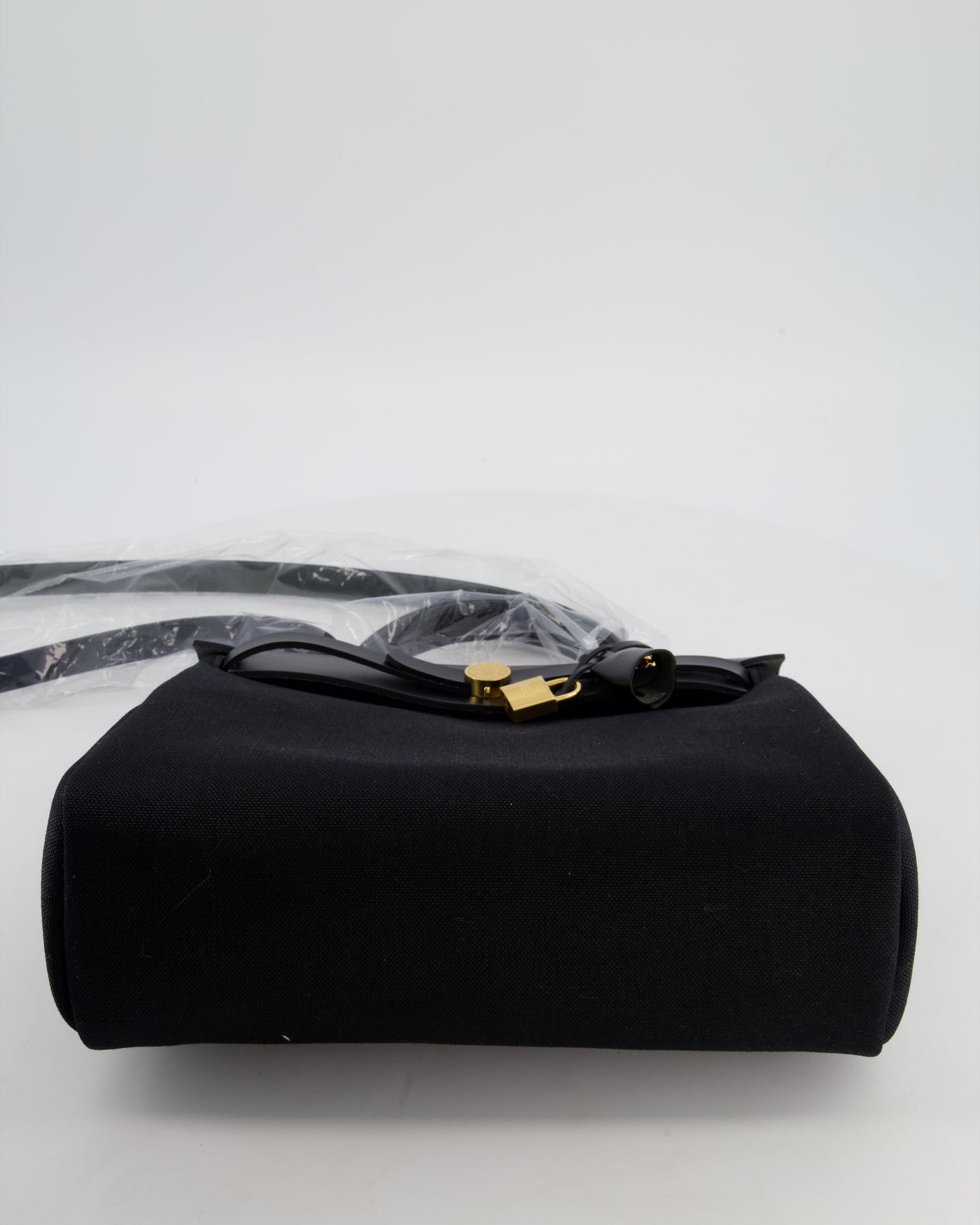 Hermes Herbag 31 Zip Bag in Noir Toile Officier Canvas, Noir Vache Hunter Leather with Gold Hardware - Product Image 22