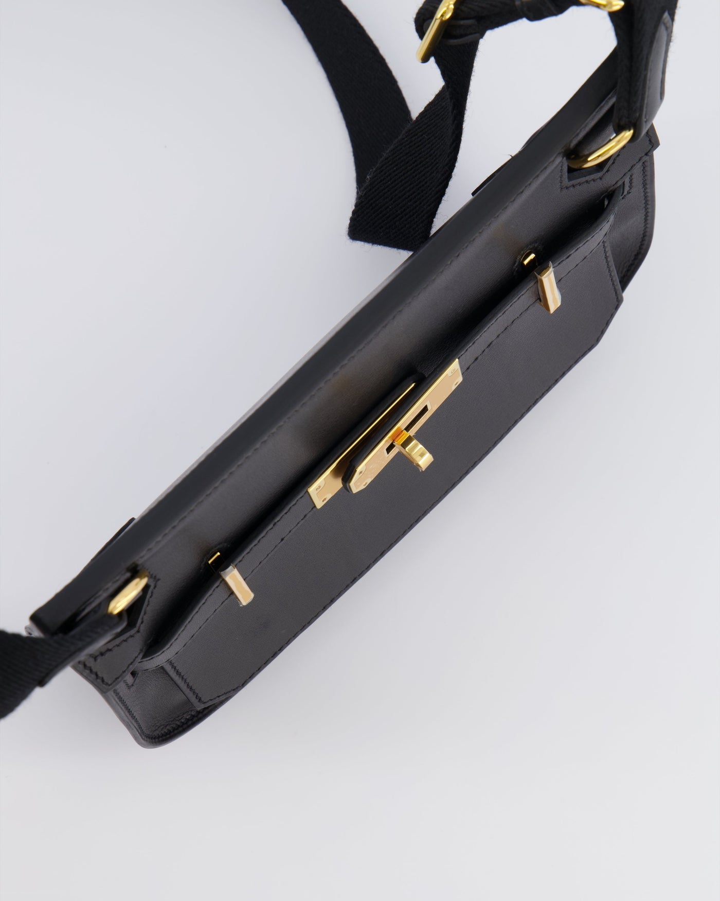 *RARE* Hermes Mini Jypsiere Crossbody Bag in Black Evergrain Leather with Gold Hardware - Product Image 20