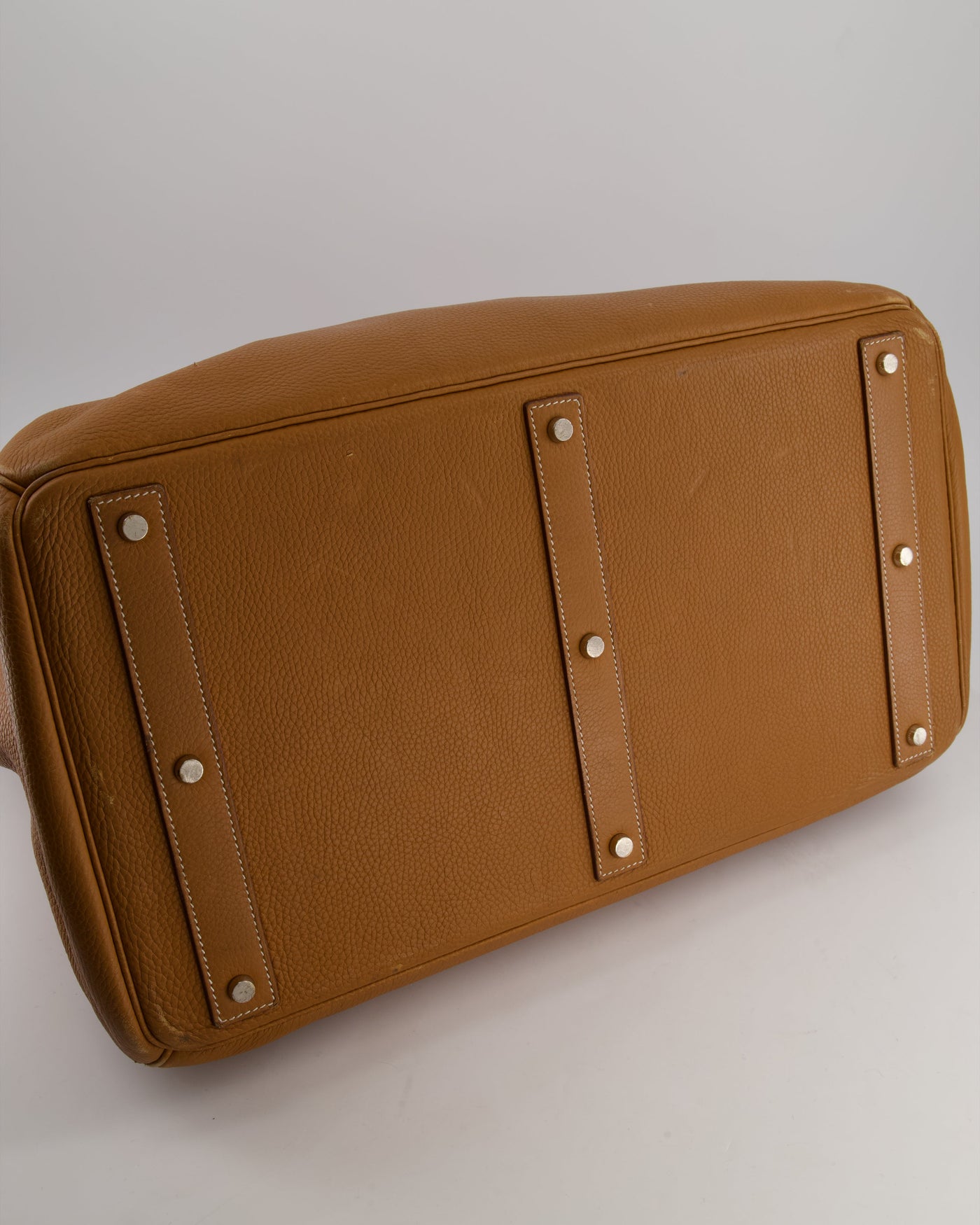 Hermes Haut à Courroies HAC 40 Bag in Gold Togo Leather with Palladium Hardware - Product Image 17