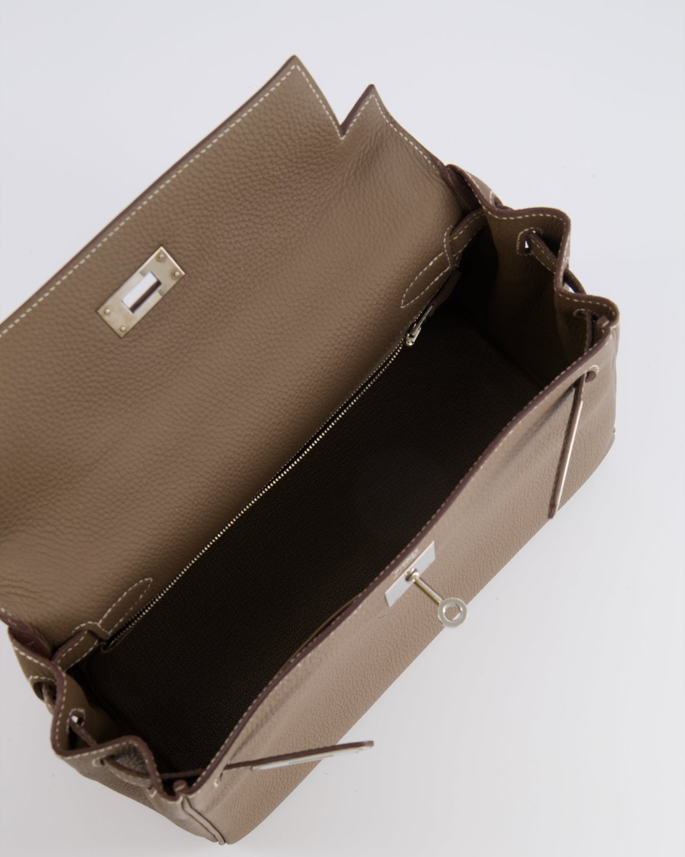 Hermes Kelly 28 Retourne Bag in Etoupe Togo Leather with Palladium Hardware - Product Image 17