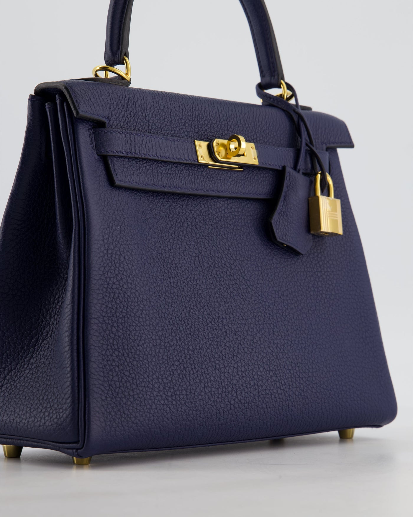 Hermes Kelly 25 Retourne Bag in Bleu Navy Togo Leather Bleu with Gold Hardware - Product Image 11