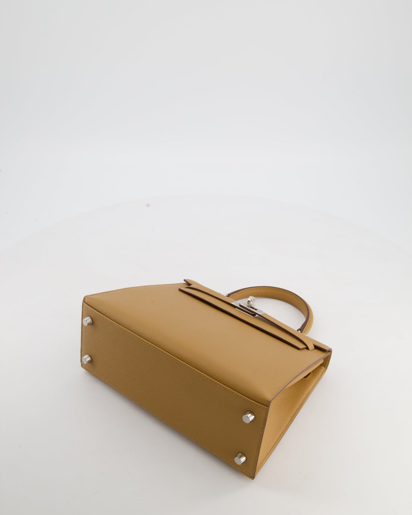 Hermes Kelly 25 Sellier Bag in Biscuit Epsom Leather with Palladium Hardware - Product Image 21