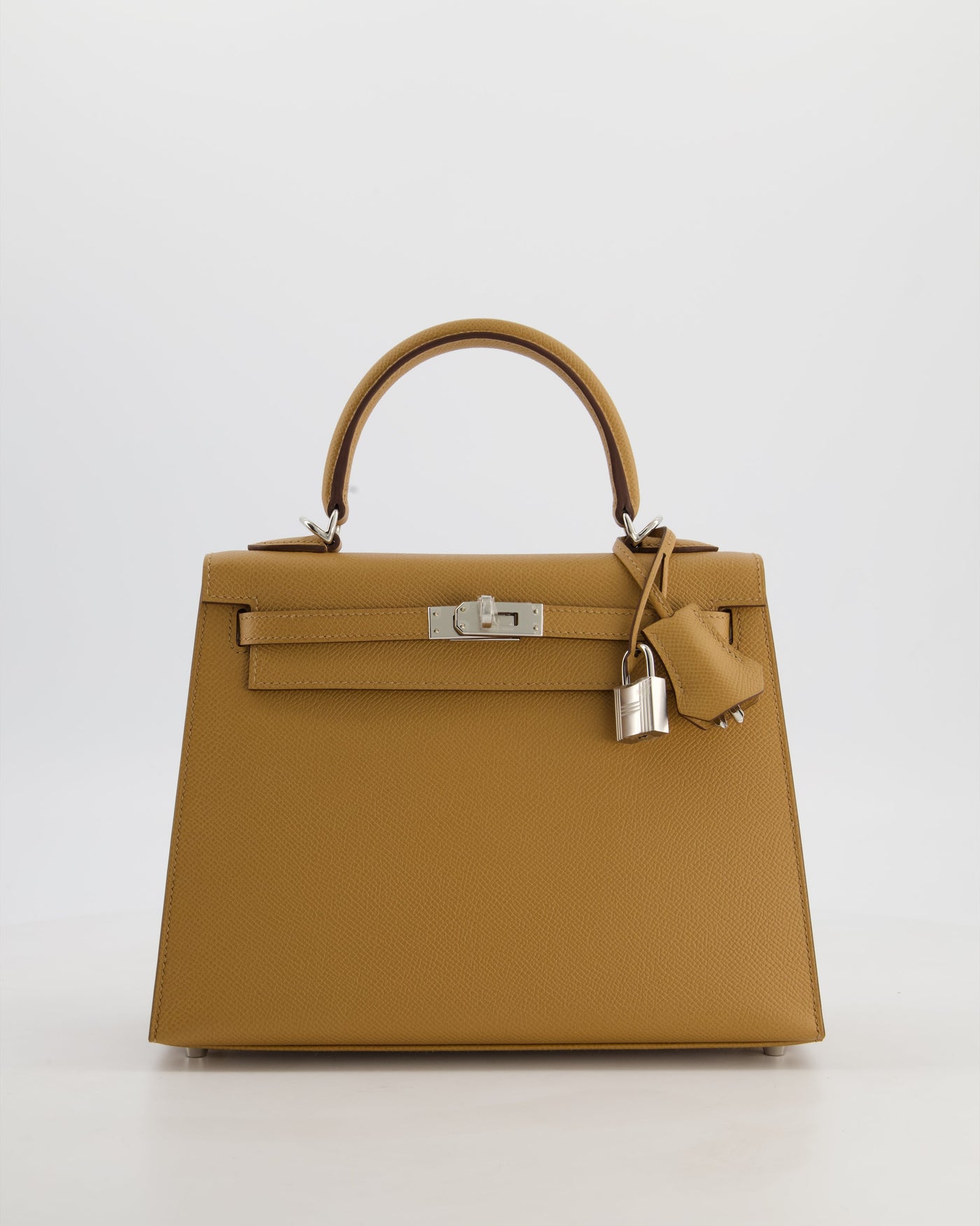 Hermes Kelly 25 Sellier Bag in Biscuit Epsom Leather with Palladium Hardware - Product Image 23