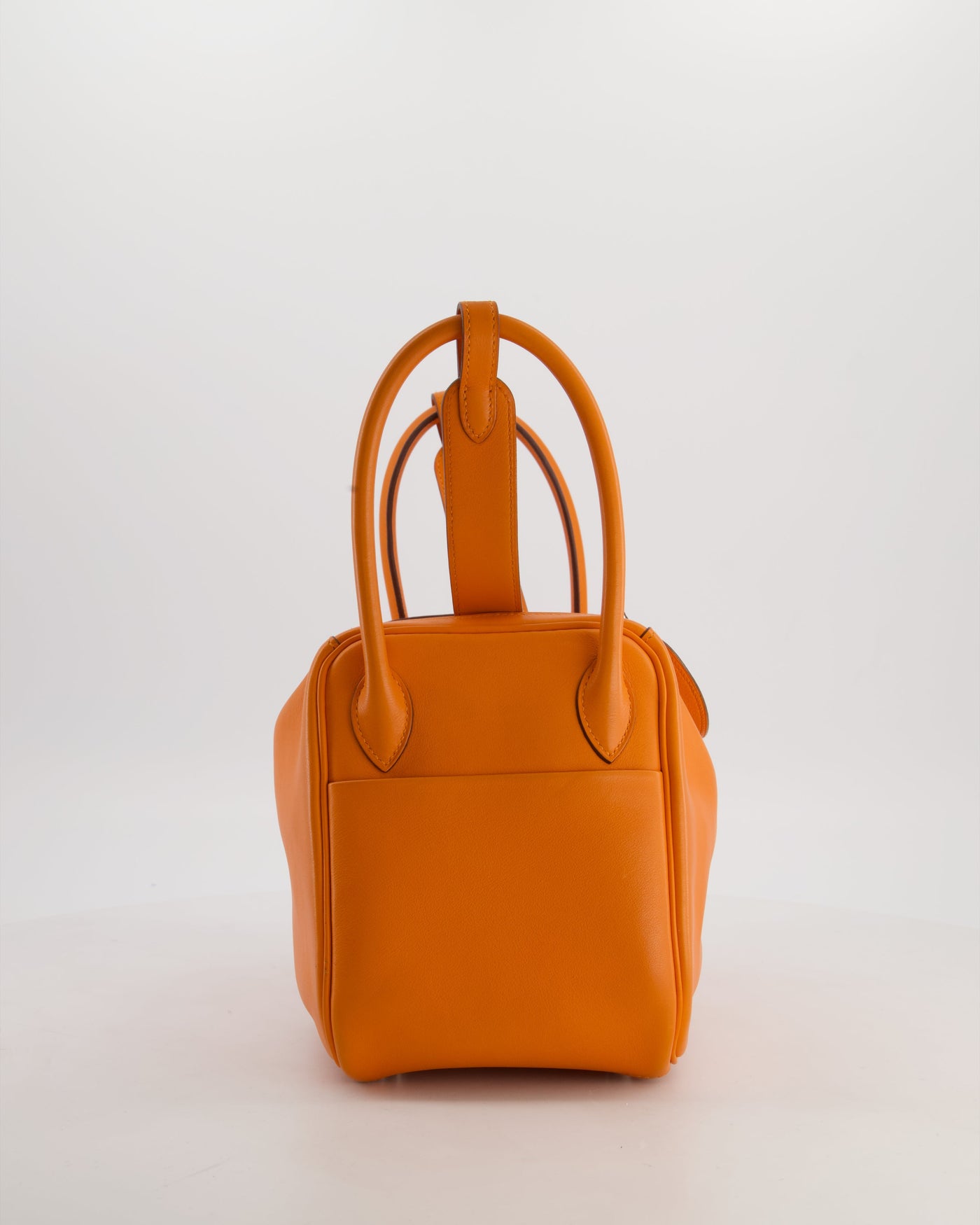 Hermes Lindy 26 Bag in Orange H Swift Leather with Palladium Hardware - Product Image 19