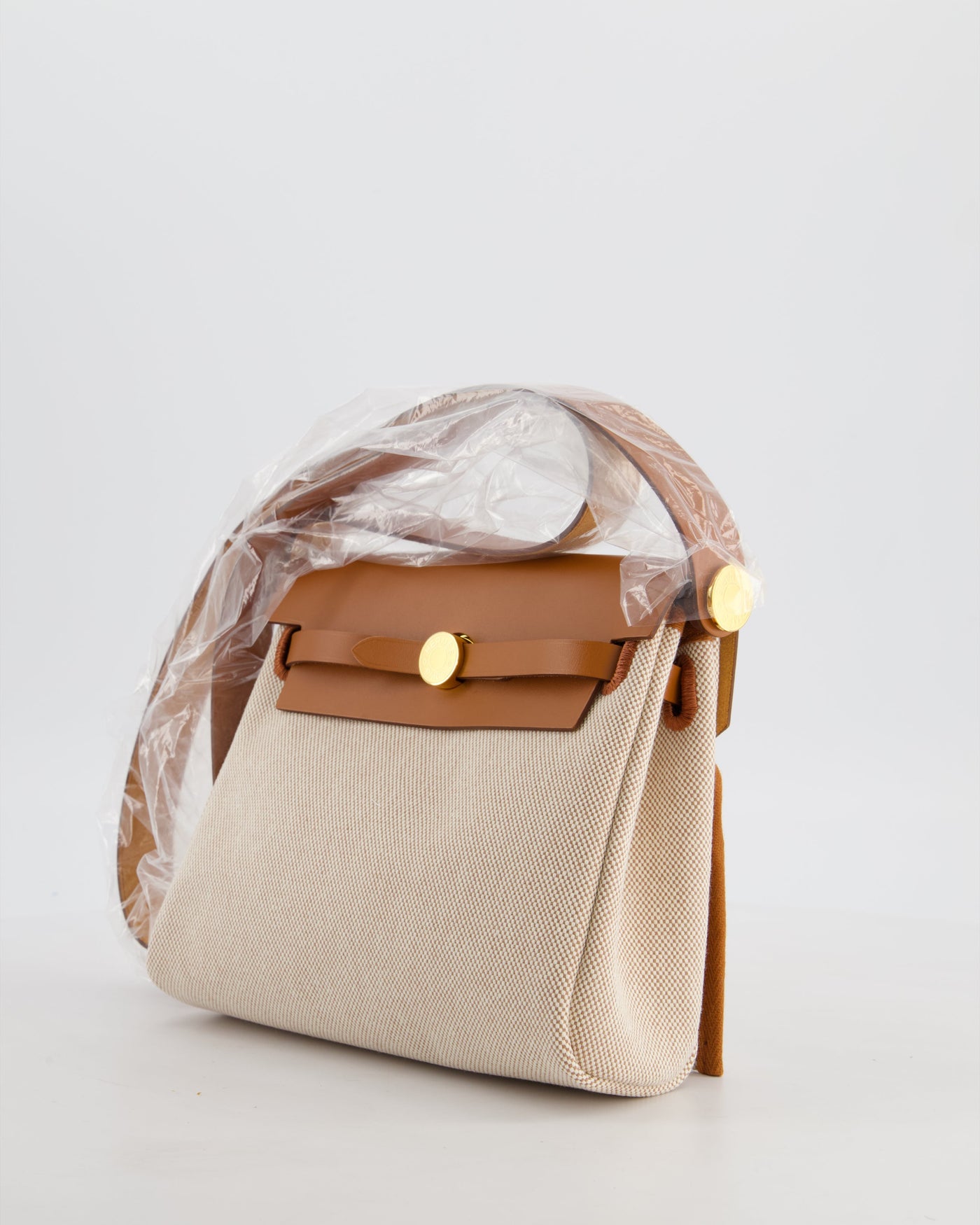 *HOT* Hermes Herbag Zip 20 Bag in Fauve Vache Hunter Leather & Ecru/Beige Viking Canvas with Gold Hardware - Product Image 8