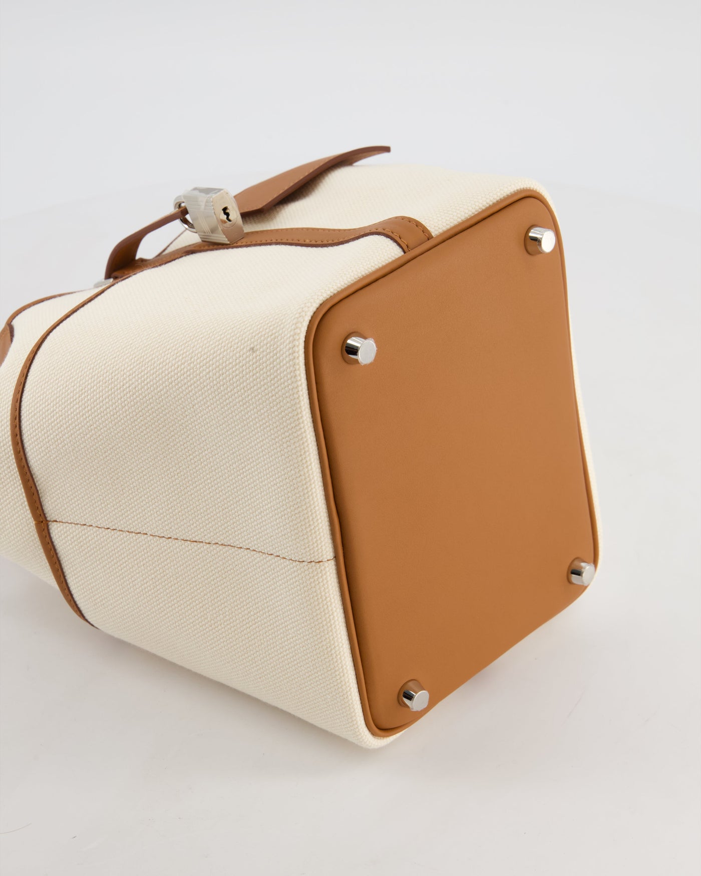 *HOT* Hermes Picotin 18 Lock Cargo Bag in Ecru Canvas & Gold Swift Leather with Palladium Hardware - Product Image 14