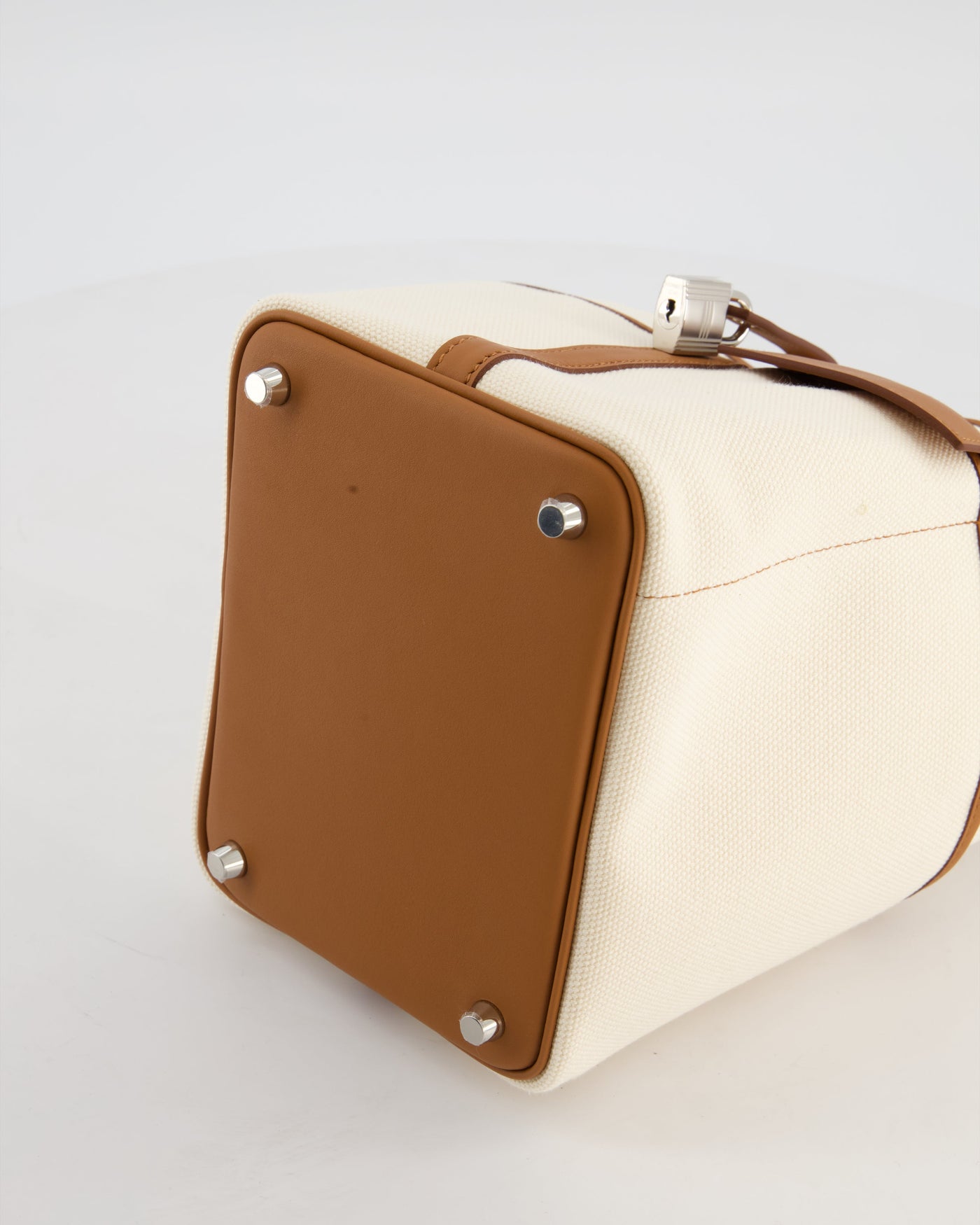 *HOT* Hermes Picotin 18 Lock Cargo Bag in Ecru Canvas & Gold Swift Leather with Palladium Hardware - Product Image 16