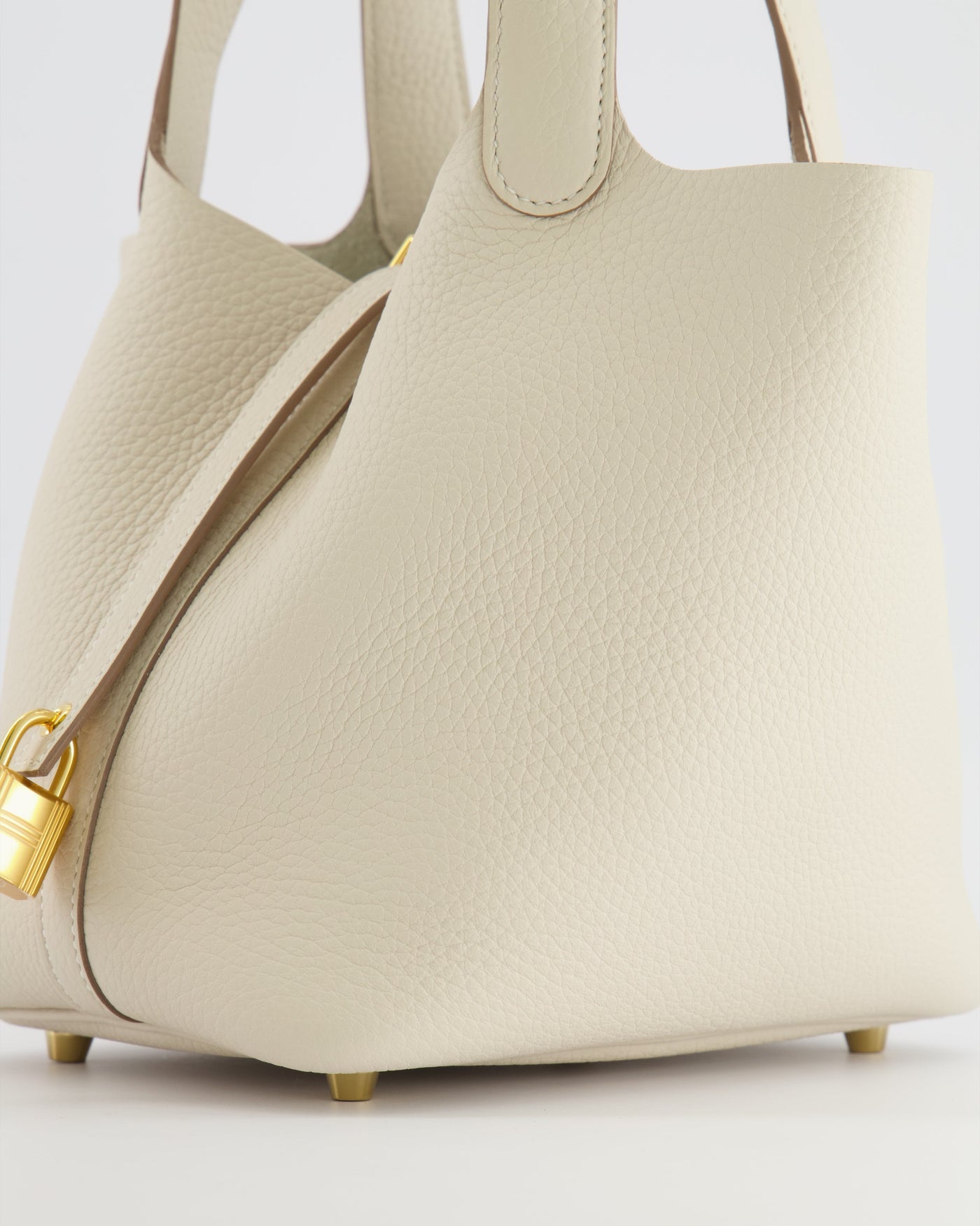 *RARE* Hermes Picotin Lock 18 Bag in Craie Clemence Leather with Gold Hardware - Product Image 10