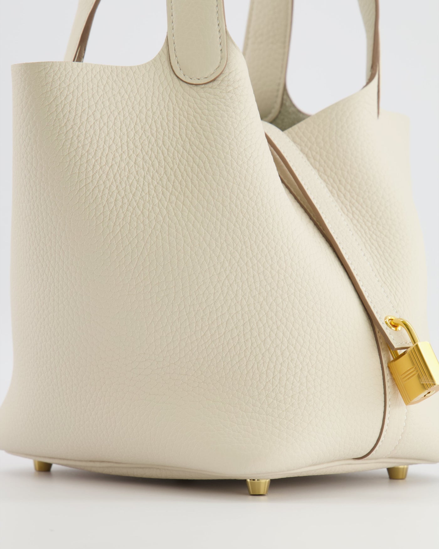 *RARE* Hermes Picotin Lock 18 Bag in Craie Clemence Leather with Gold Hardware - Product Image 9