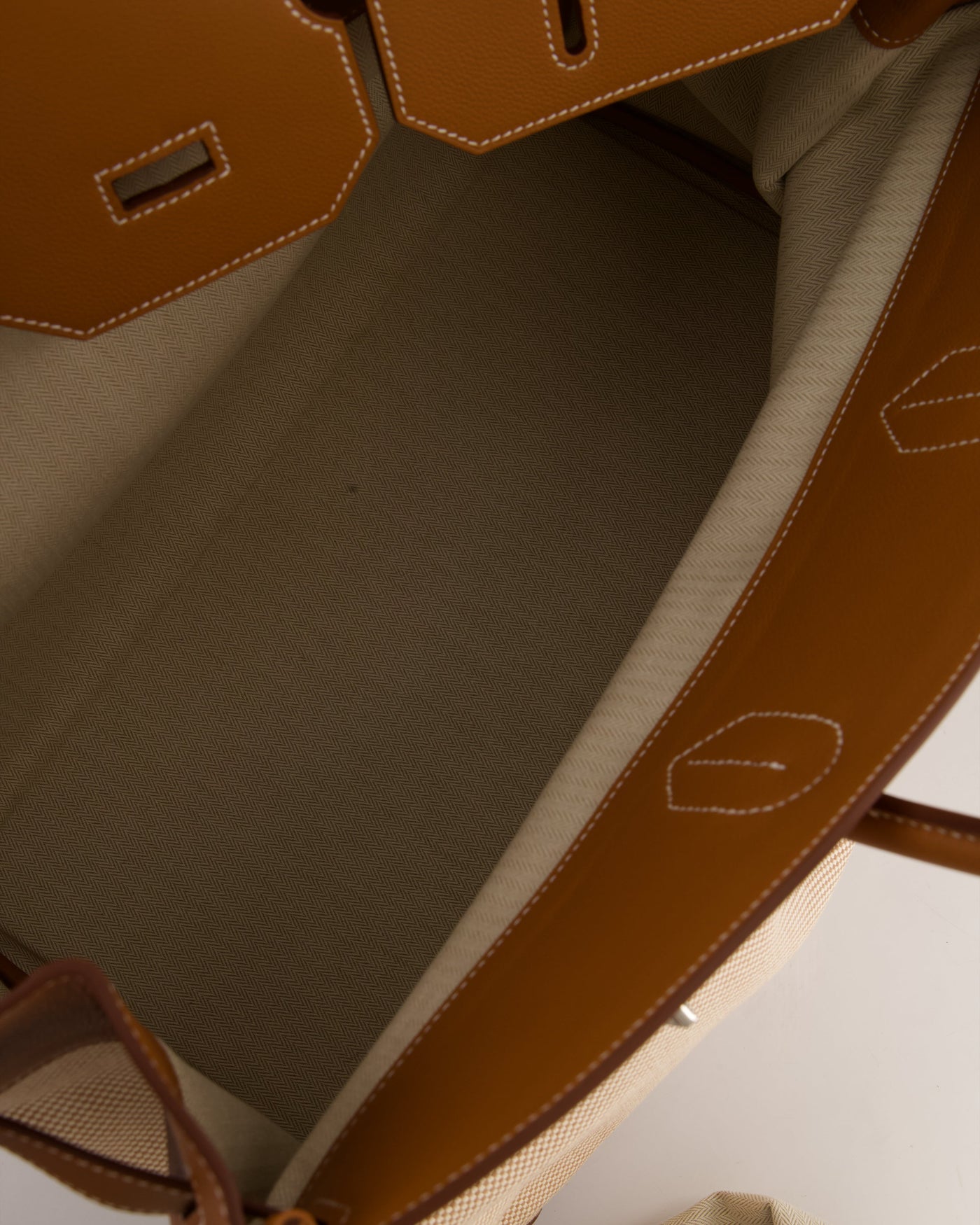 *RARE* Hermes Haut à Courroies HAC 50 Bag in Gold Evercolour Leather & Écru/Beige Toile Cross Canvas with Palladium Hardware - Product Image 17
