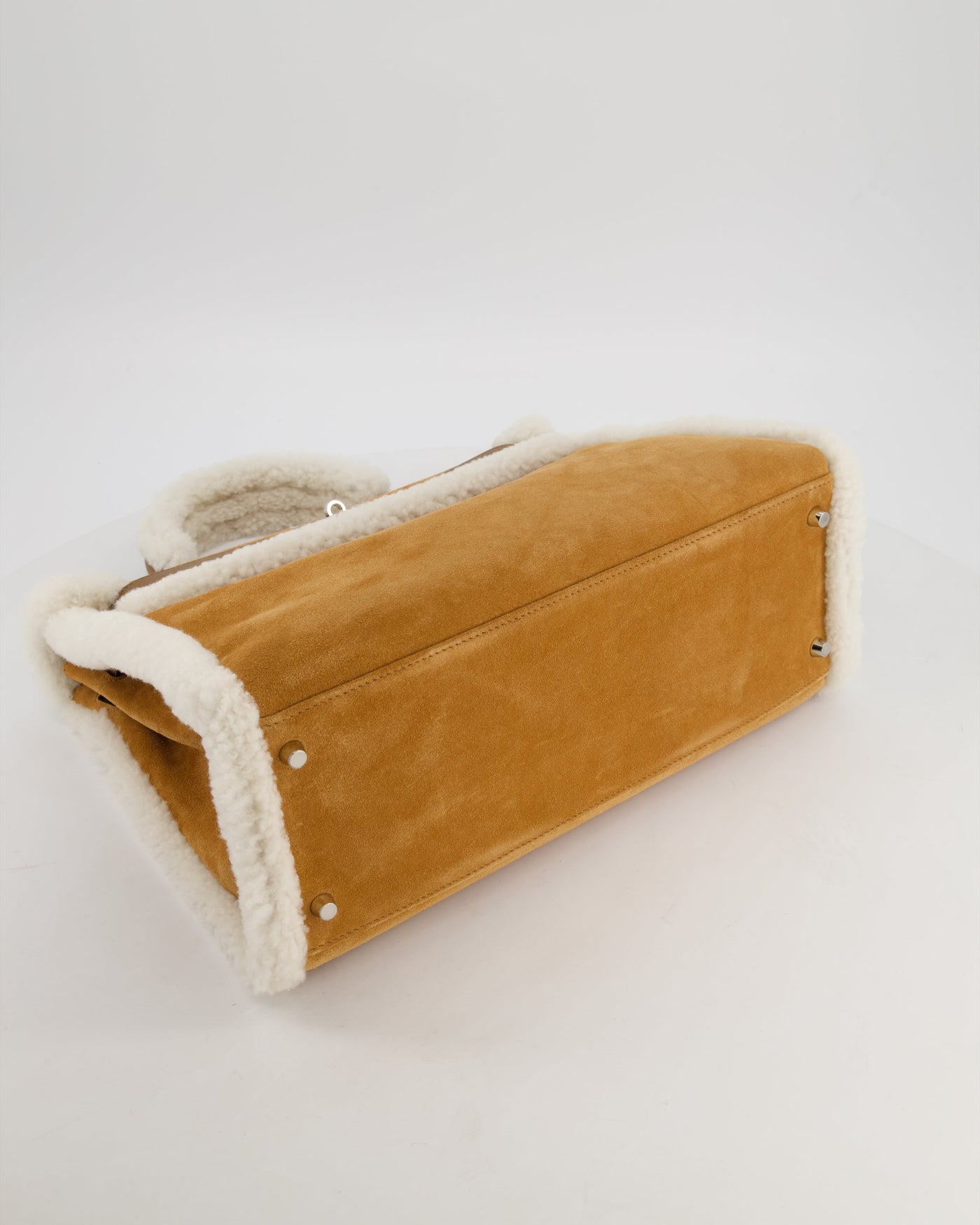 Hermes Kelly 35 Teddy Plush Grizzly Bag in Alezan Swift Leather, Ecru Plush & Chamois Grizzly Suede Leather with Palladium Hardware - Product Image 17