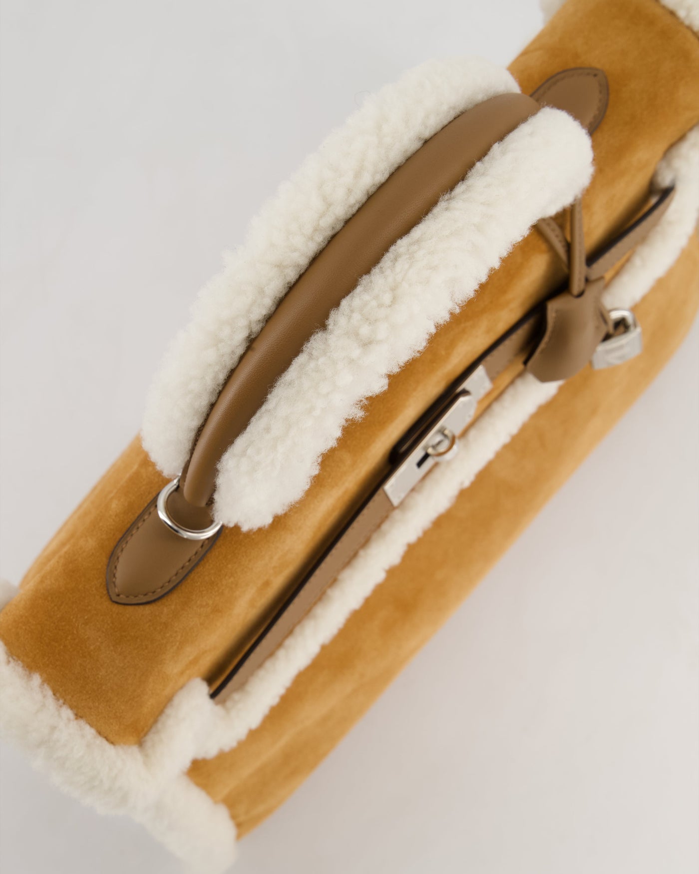 Hermes Kelly 35 Teddy Plush Grizzly Bag in Alezan Swift Leather, Ecru Plush & Chamois Grizzly Suede Leather with Palladium Hardware - Product Image 20