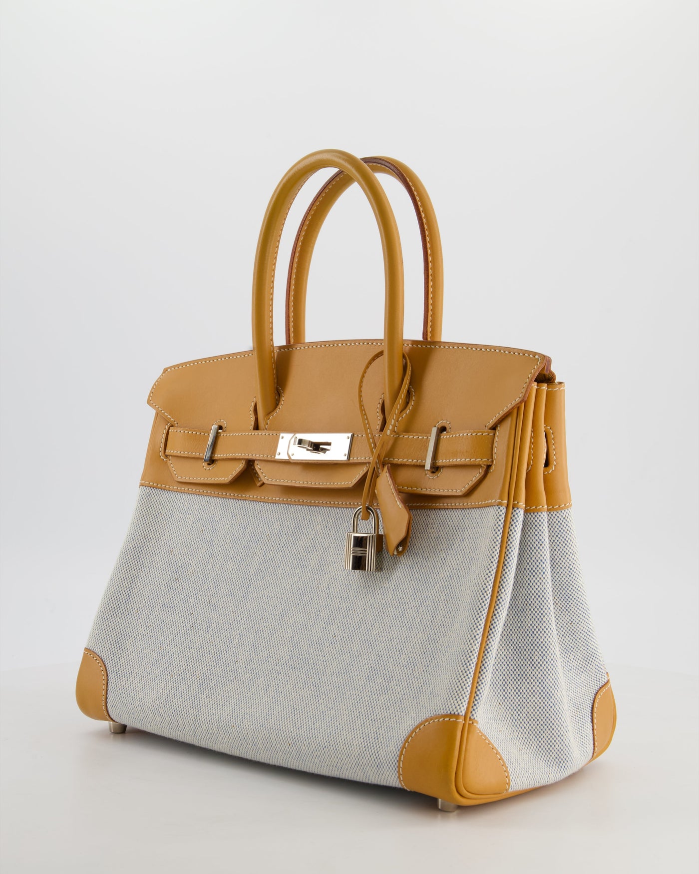 *RARE* Hermes Birkin 30 Retourne Toile Bag in Natural Sable Vache Naturelle Leather & Écru/Ciel Cross Toile Canvas with Palladium Hardware - Product Image 9