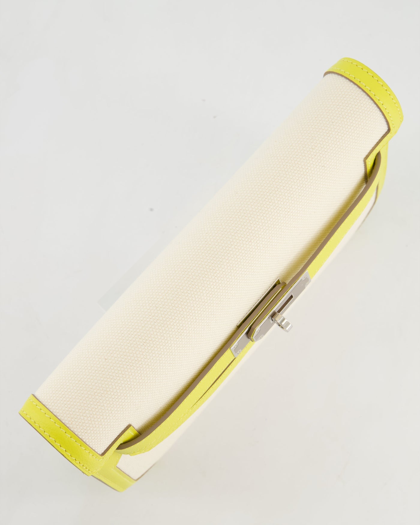 Hermes Kelly Depeches 25 Verso Bag in Ecru Canvas and Jaune Citron Chèvre with Palladium Hardware - Product Image 18