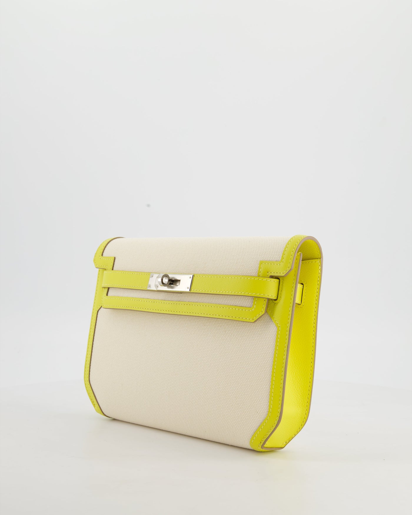 Hermes Kelly Depeches 25 Verso Bag in Ecru Canvas and Jaune Citron Chèvre with Palladium Hardware - Product Image 9