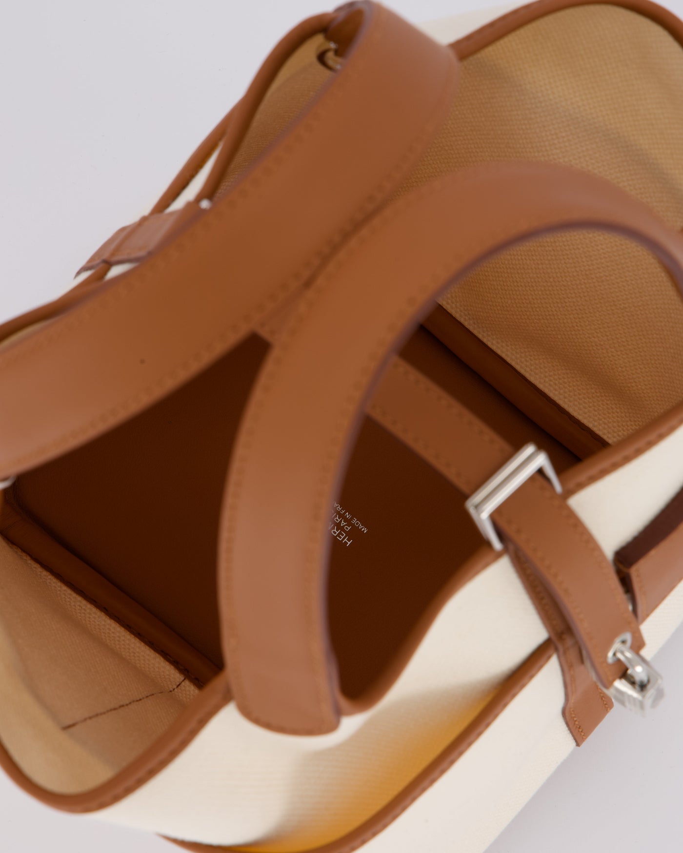 *HOT* Hermes Picotin 18 Lock Cargo Bag in Ecru Canvas & Gold Swift Leather with Palladium Hardware - Product Image 8