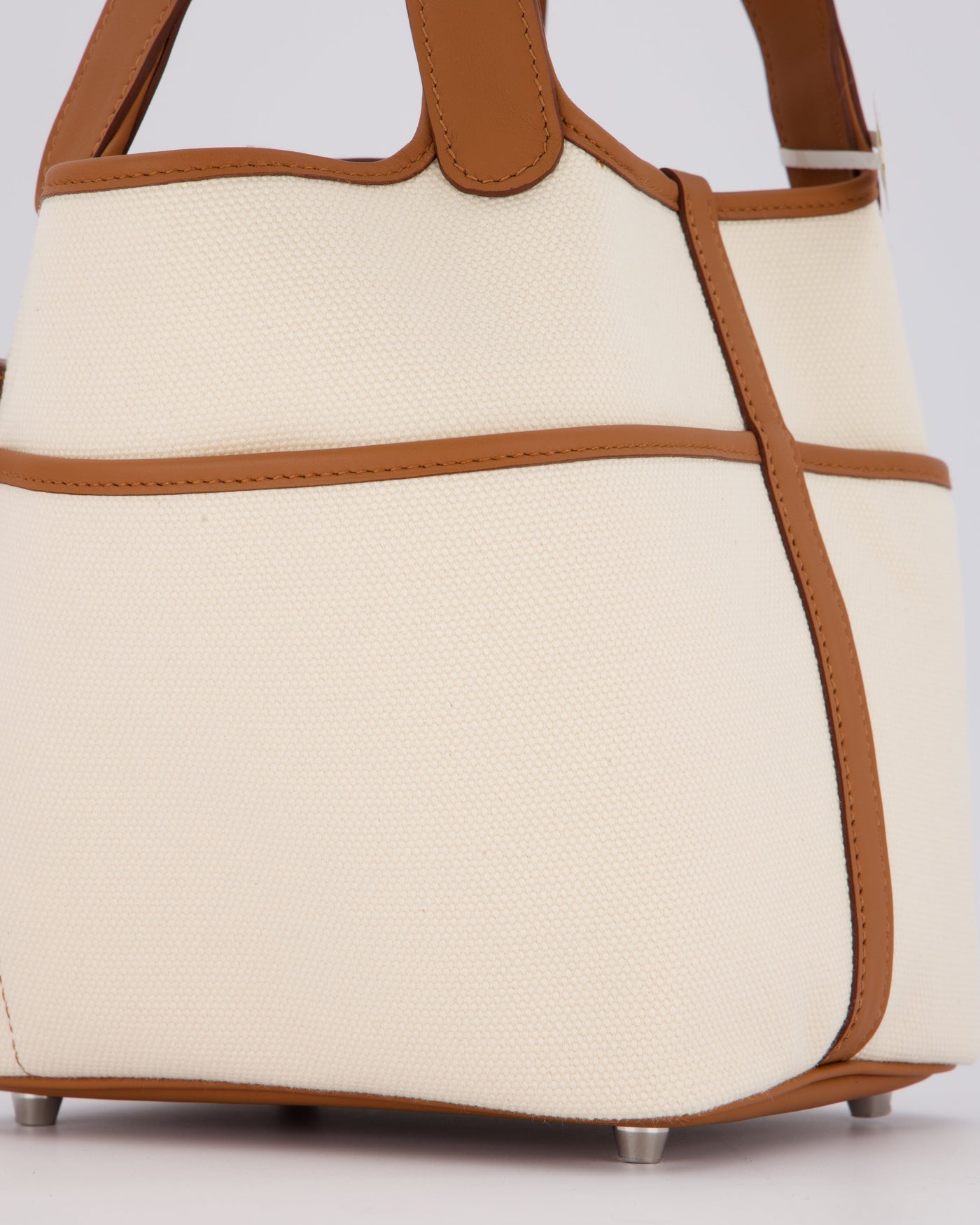 *HOT* Hermes Picotin 18 Lock Cargo Bag in Ecru Canvas & Gold Swift Leather with Palladium Hardware - Product Image 11