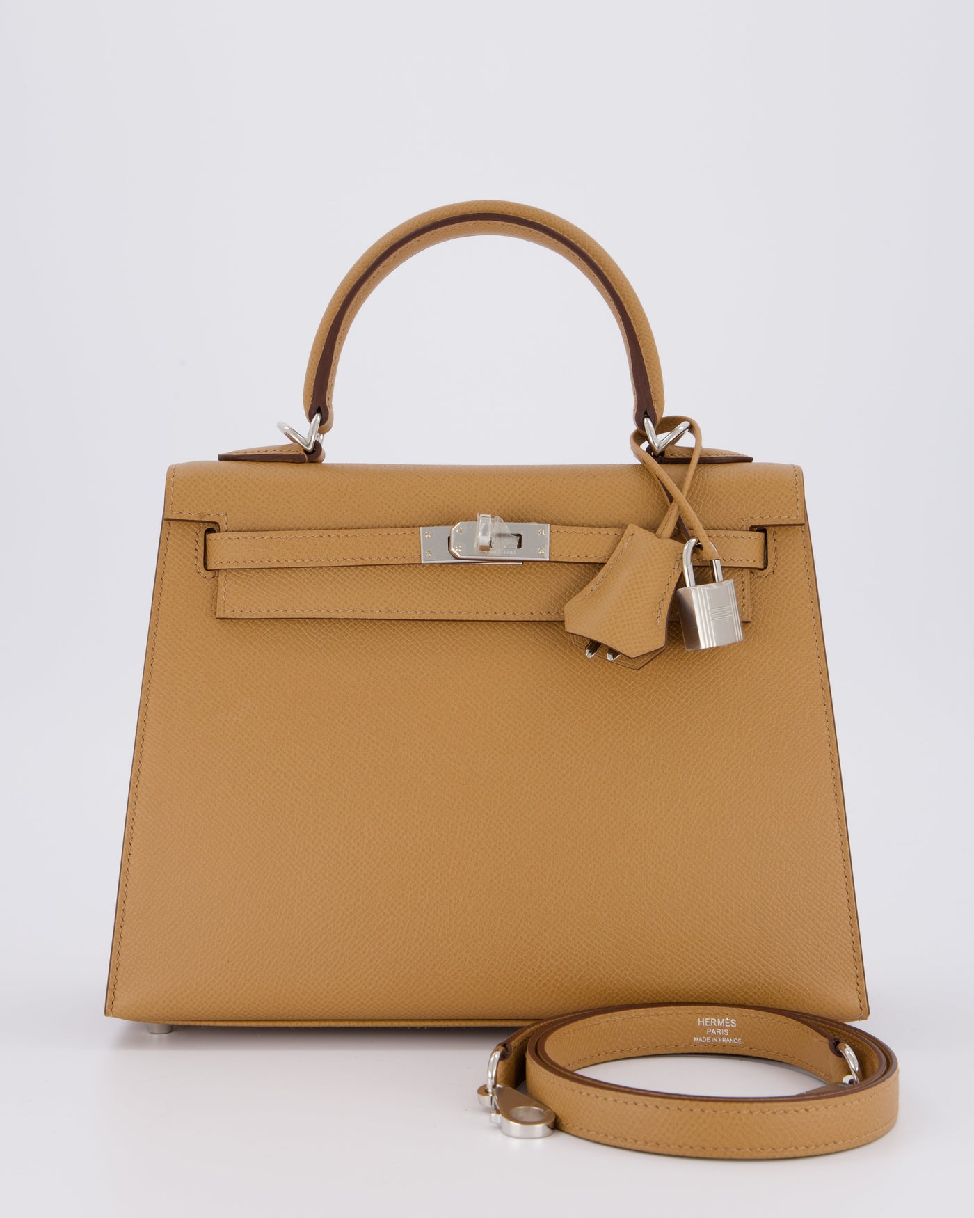 Hermes Kelly 25 Sellier Bag in Biscuit Epsom Leather with Palladium Hardware | Studio Nafay