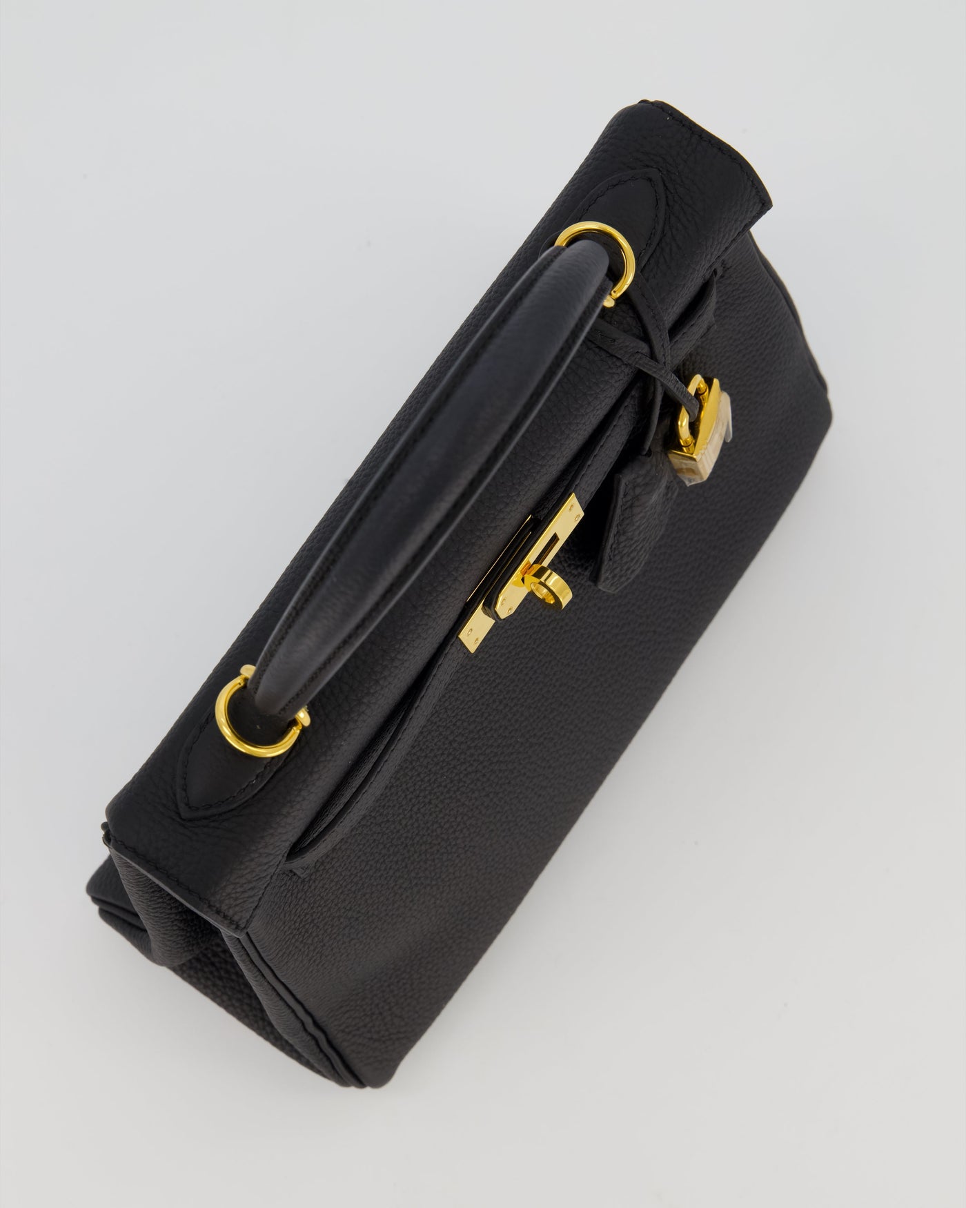 Hermes Kelly 25 Retourne Bag in Noir Togo Leather with Gold Hardware - Product Image 16