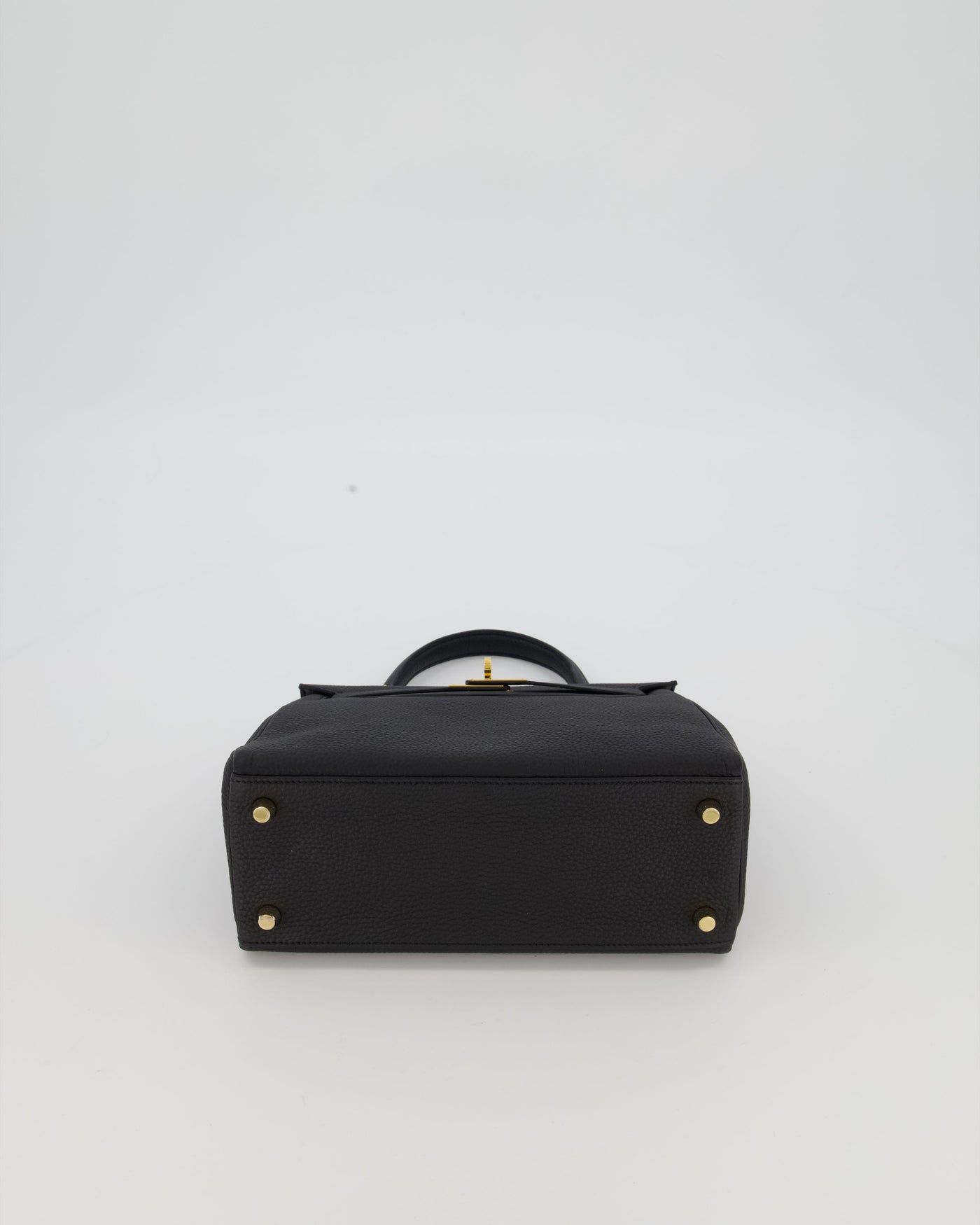 Hermes Kelly 25 Retourne Bag in Noir Togo Leather with Gold Hardware - Product Image 19