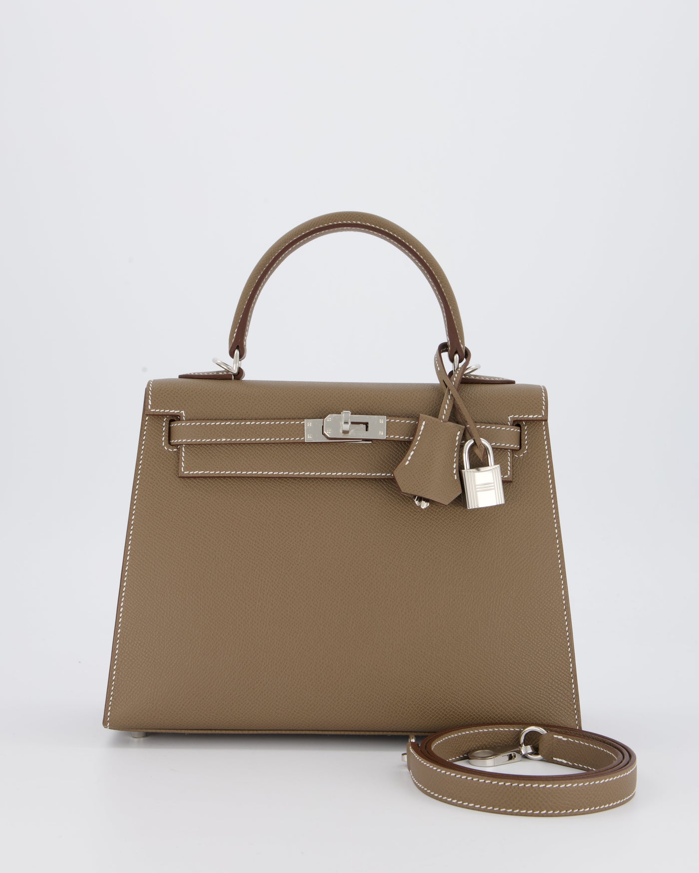 Hermes Kelly 25 Sellier Bag in Etoupe Epsom Leather with Palladium Hardware | Studio Nafay