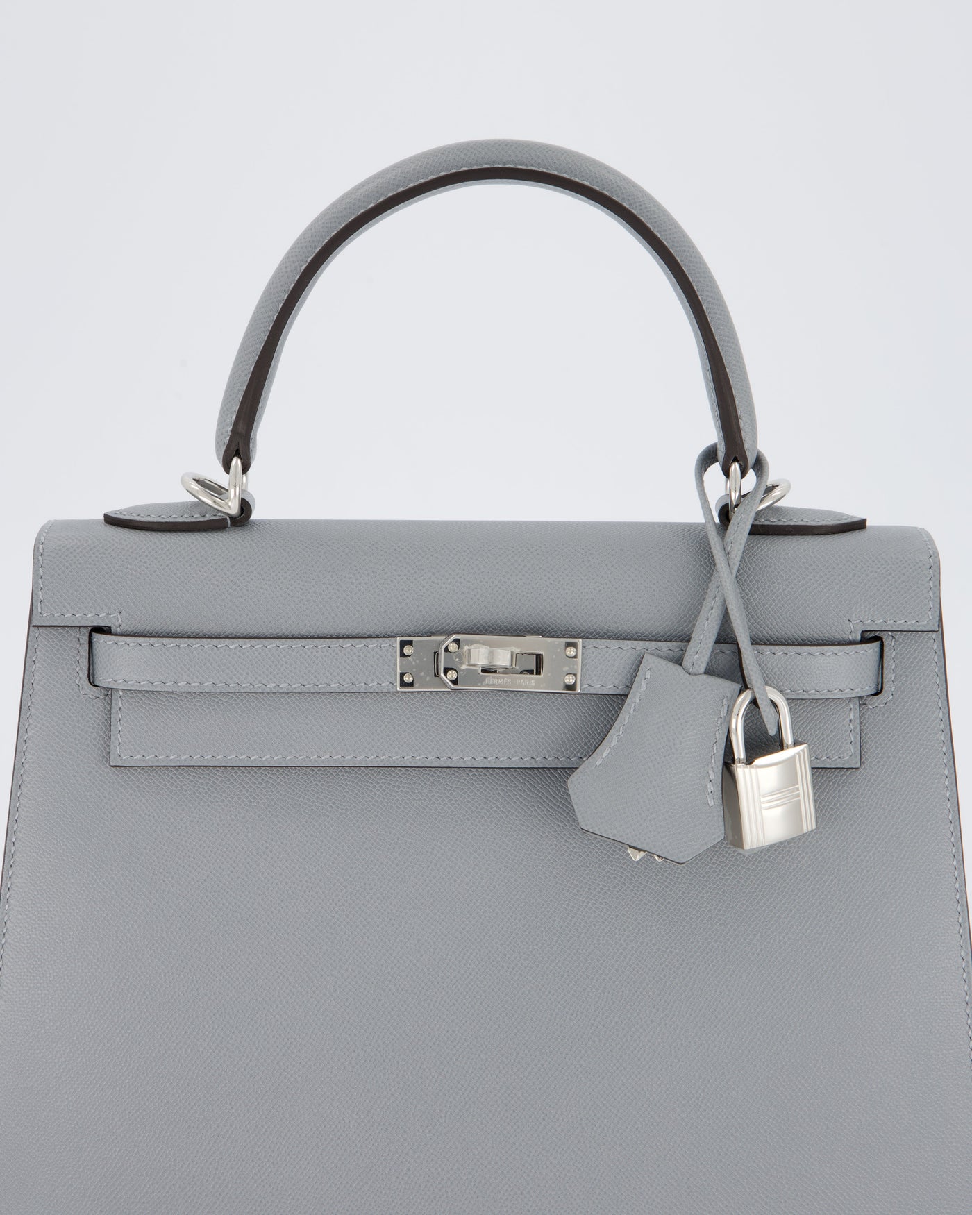 Hermes Kelly 25 Sellier Bag in Gris Pantin Epsom Leather with Palladium Hardware - Product Image 16
