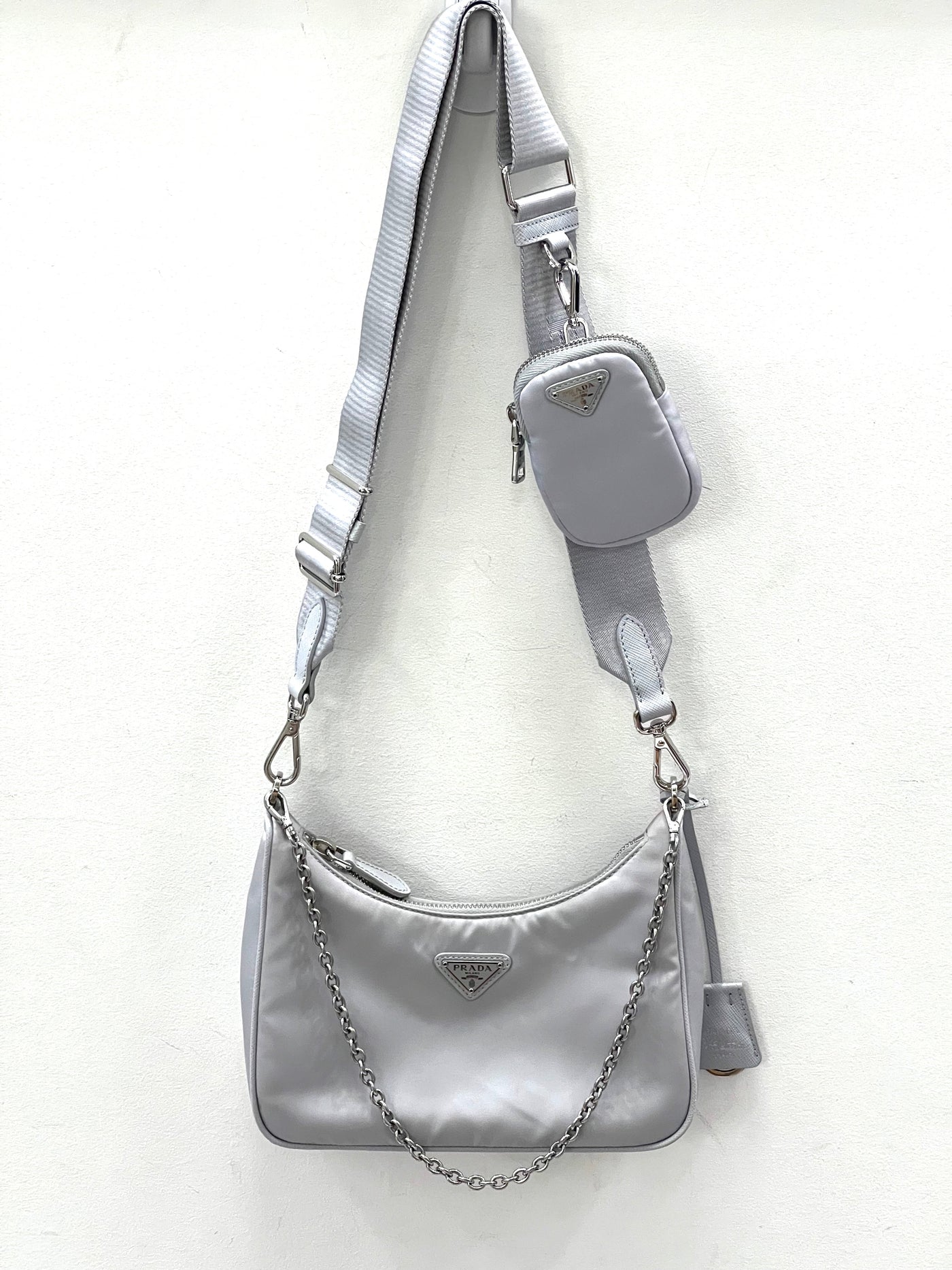 PRADA RE-EDITION RE NYLON SHOULDER BAG - Product Image 3