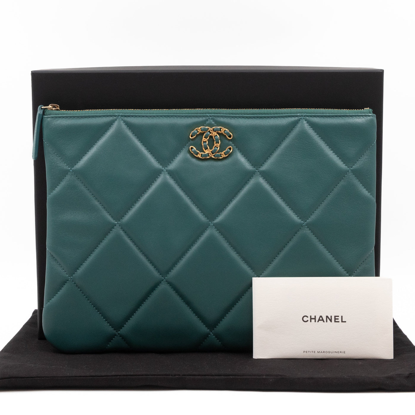19 Pouch Large Teal Quilted Leather | Studio Nafay