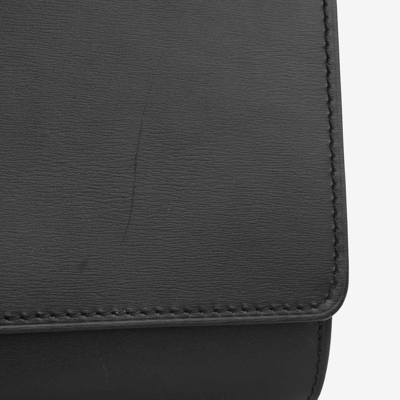 Louis Vuitton Louis Vuitton - Chain Louise Clutch - Black Calfskin GHW - Product Image 4