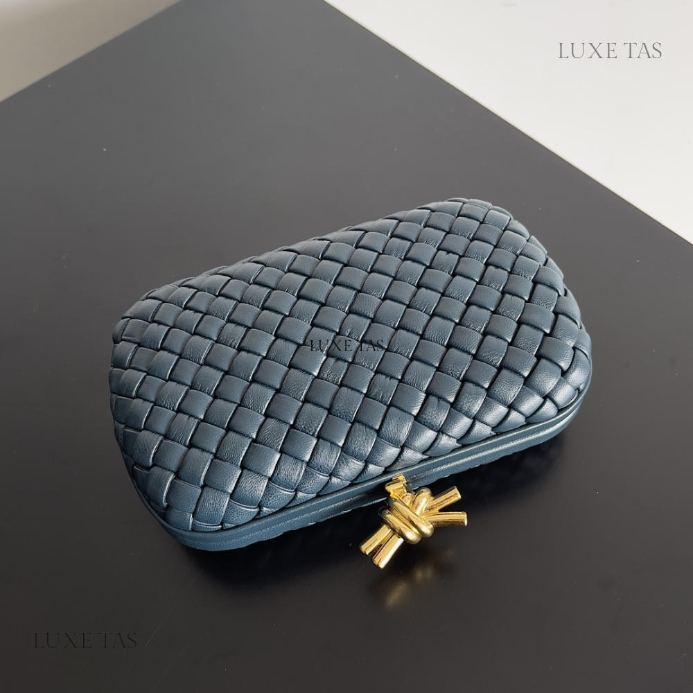 Space Knot Designer Clutch for Women - Product Image 6