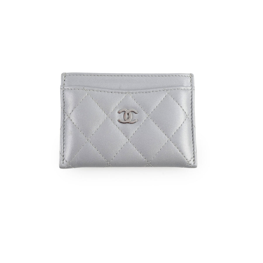 Chanel Cardholder Metalic Grey Microchip | Studio Nafay