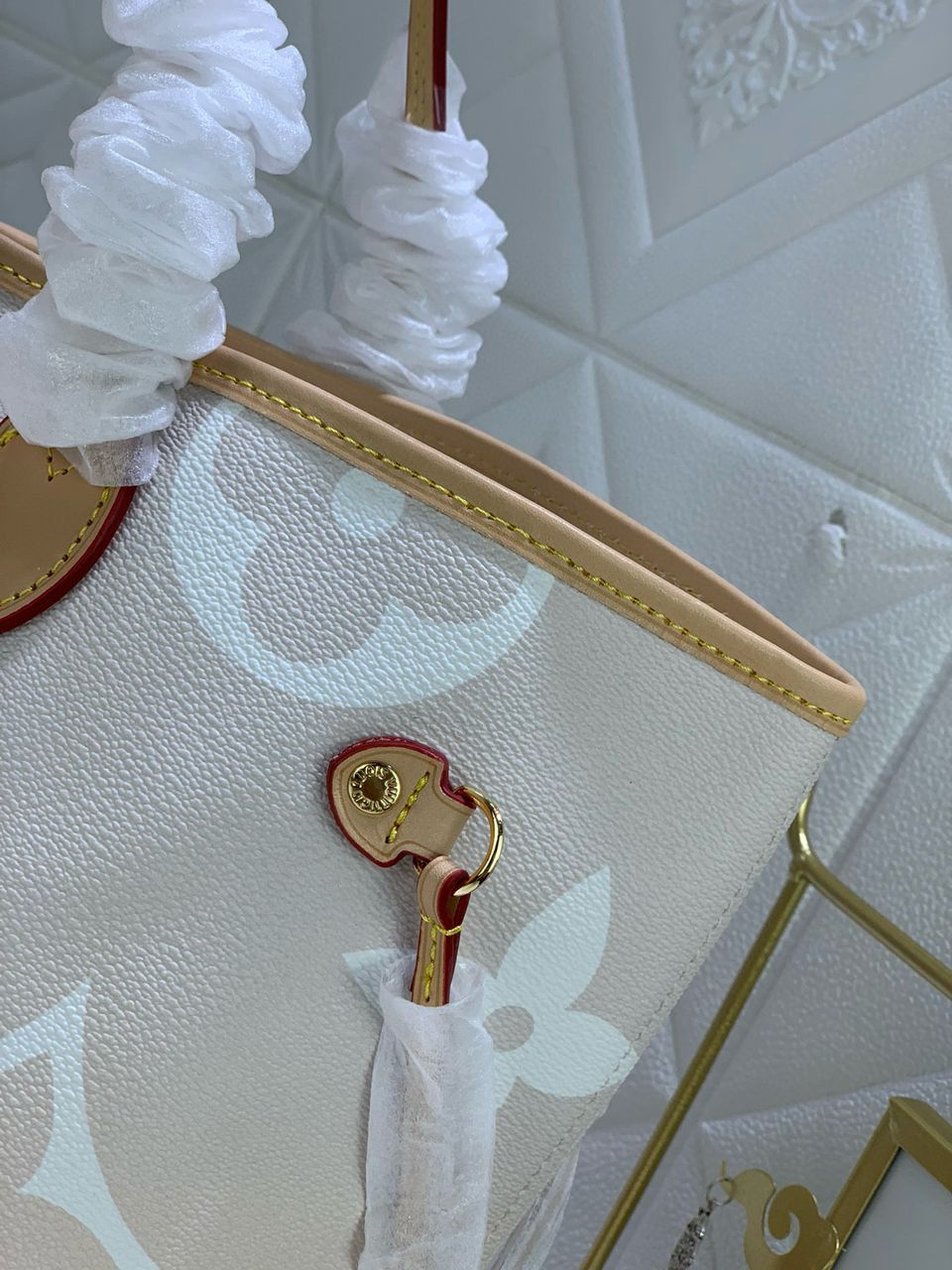 LOUIS VUITTON Monogram Giant By The Pool Neverfull MM Brume