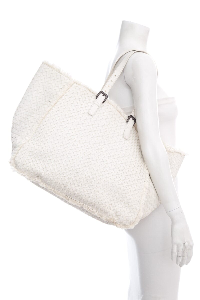 Bottega Veneta Large Fringe Off White Woven Tote | Studio Nafay