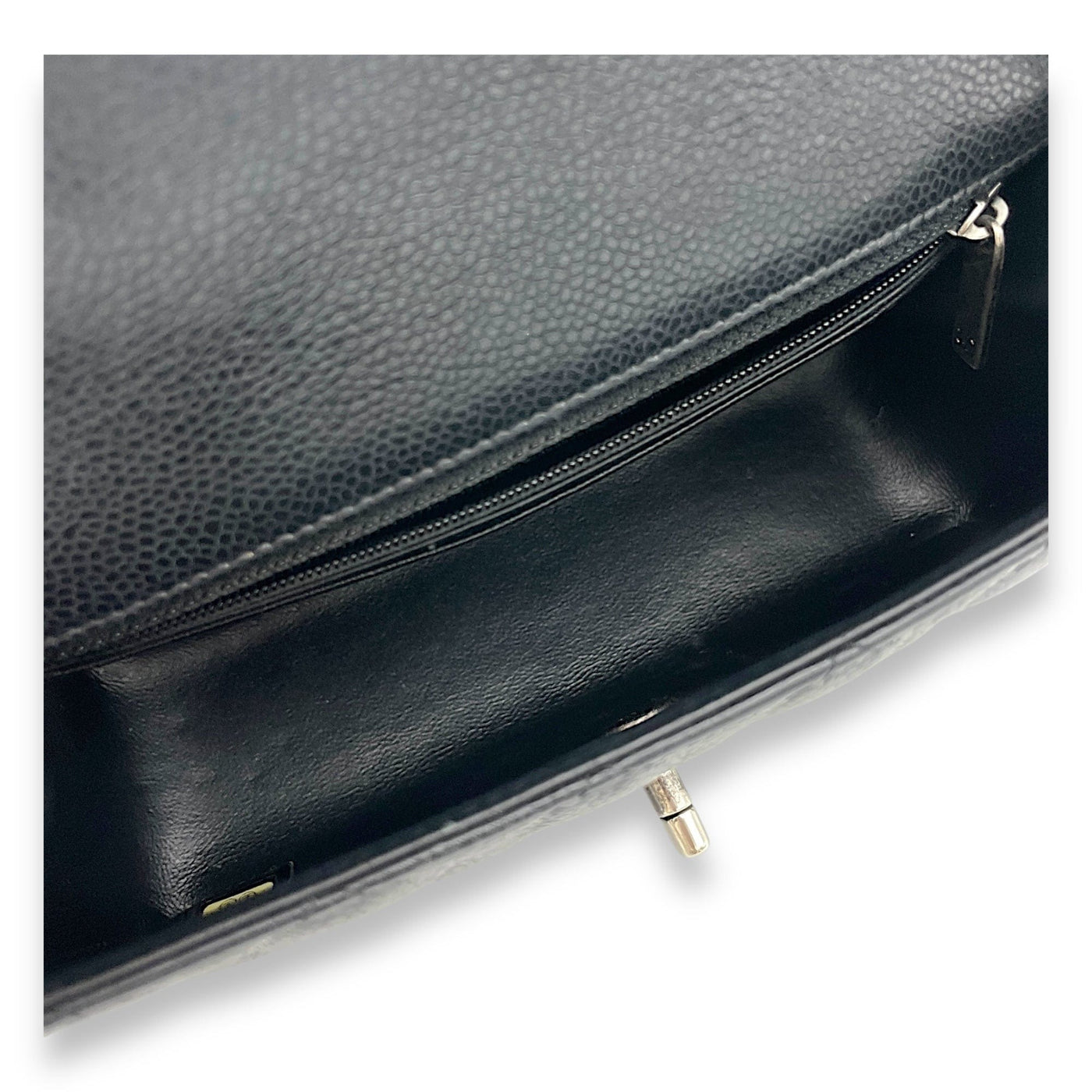 Chanel Classic Crossbody Bag Black in Caviar Leather, Silver hardware -001185DT - Product Image 2