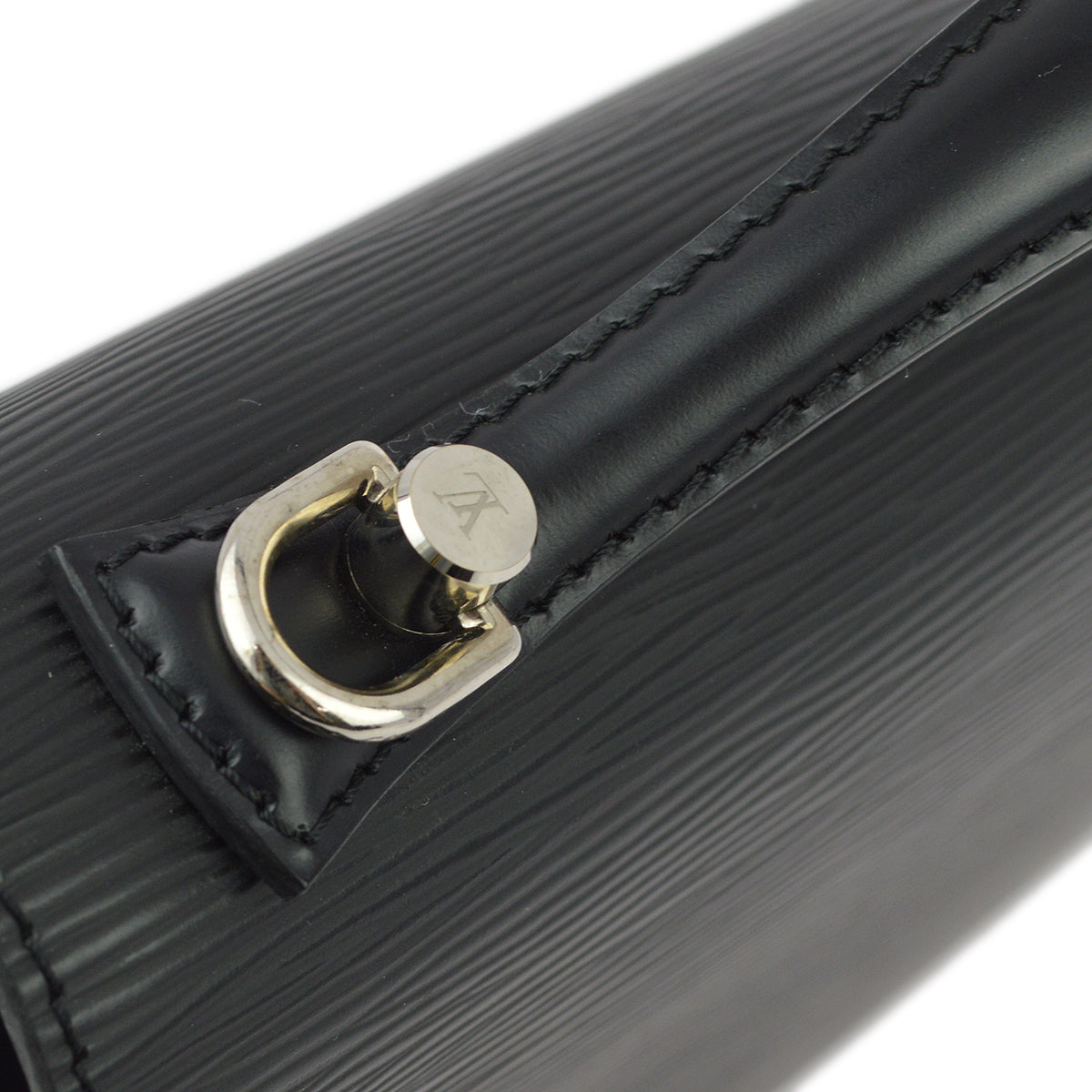 Louis Vuitton Black Epi Monceau 28 in Black