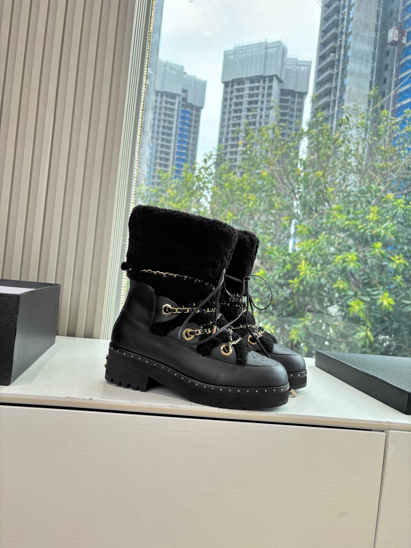 CC Short Boot Black Cowhide Wool 548840 - Product Image 7