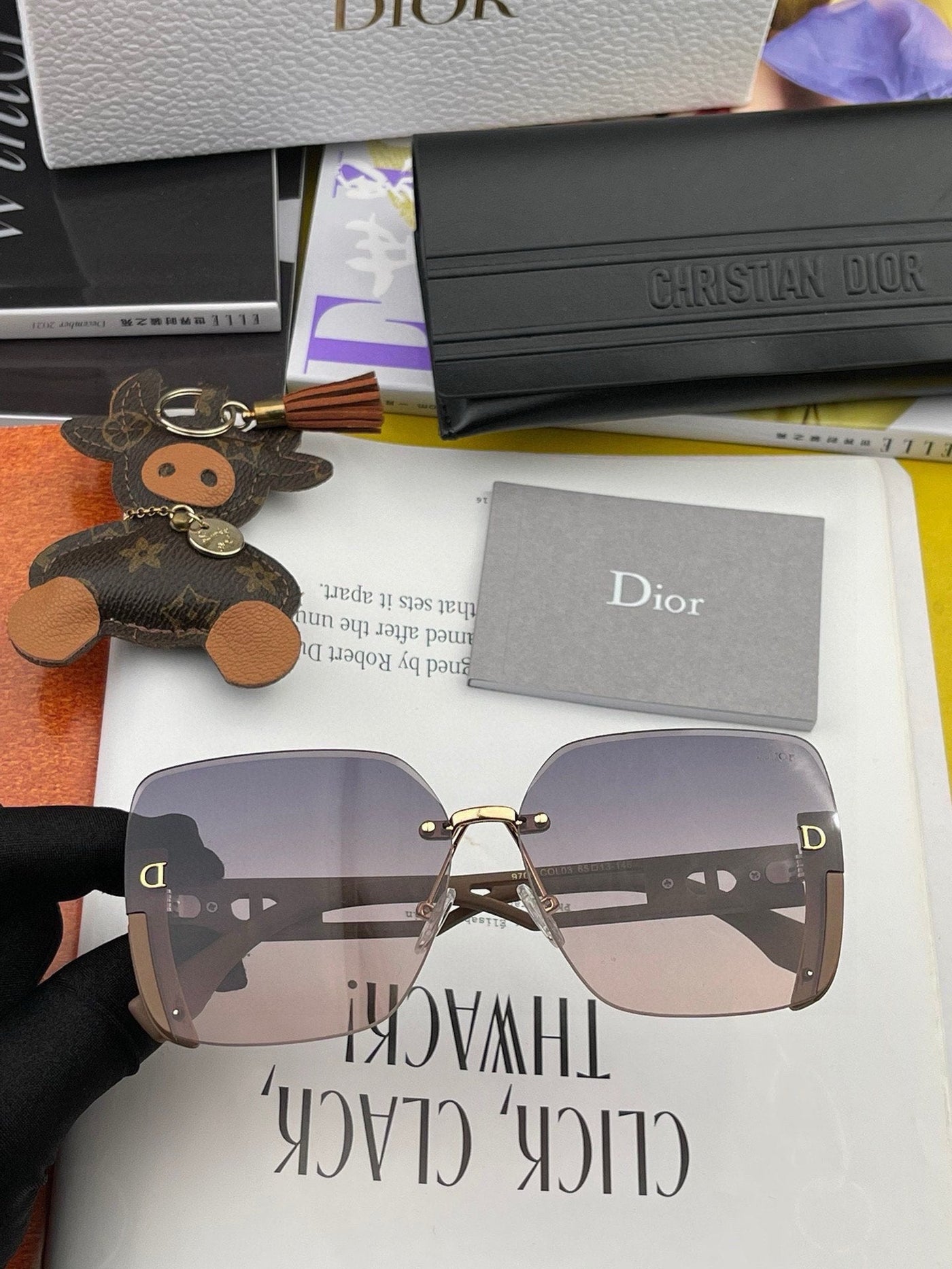 MONTAIGNE SUNGLASS IN ACETATE - Product Image 3