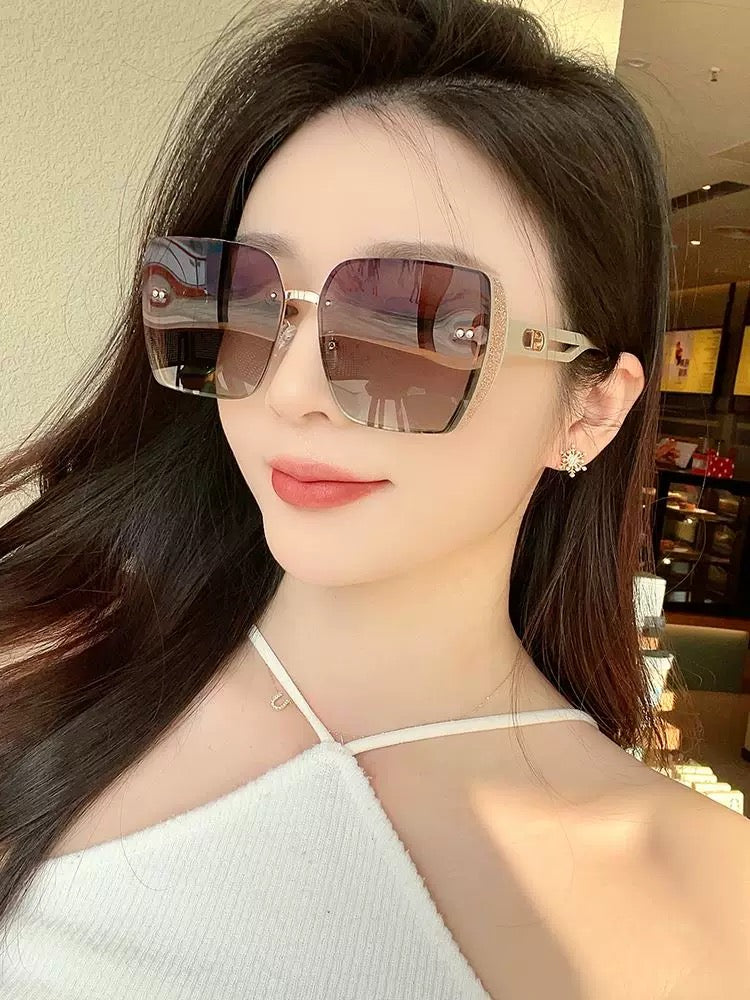 MONTAIGNE SUNGLASS IN ACETATE - Product Image 9