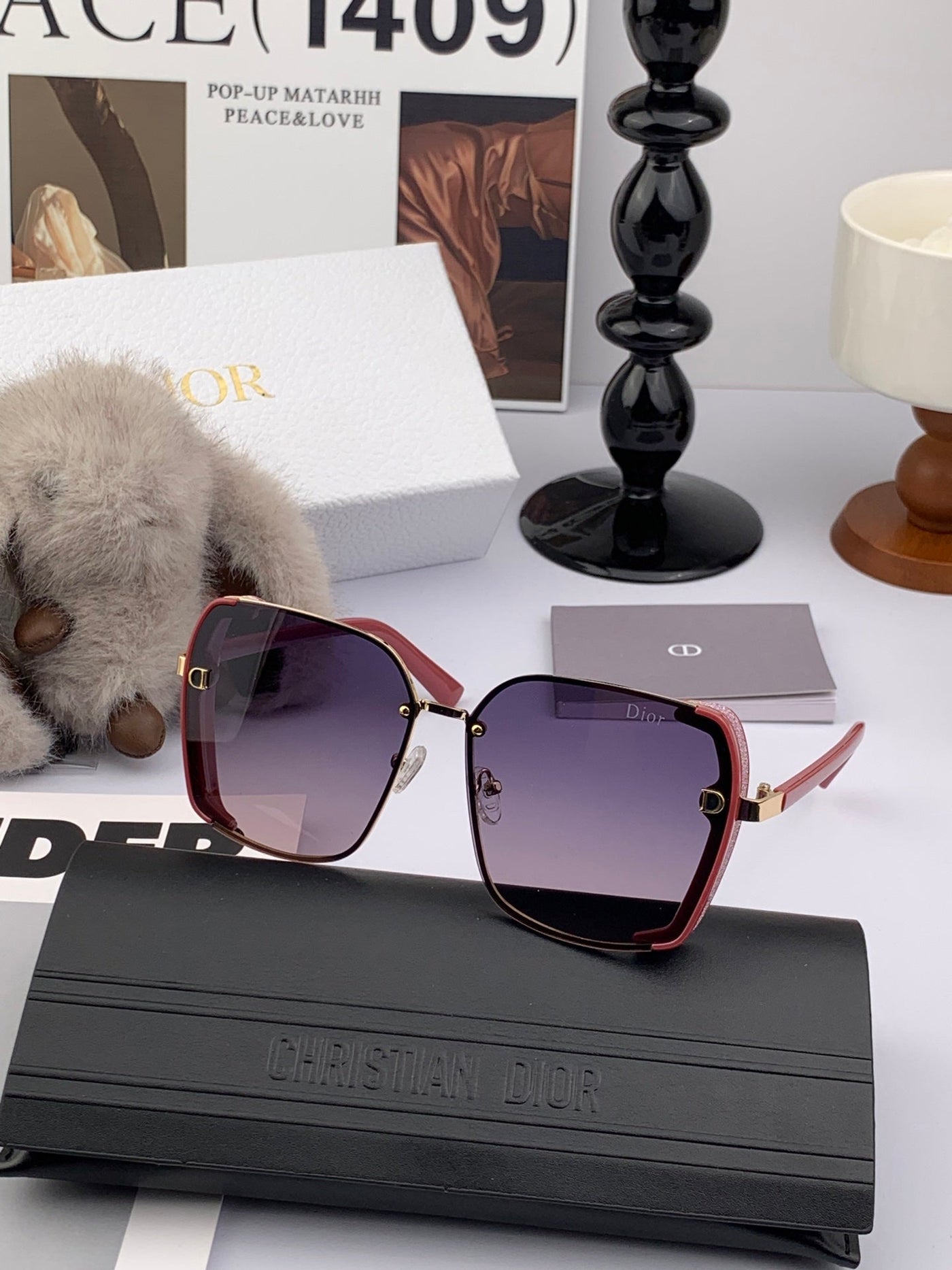 MONTAIGNE SUNGLASS IN ACETATE - Product Image 3