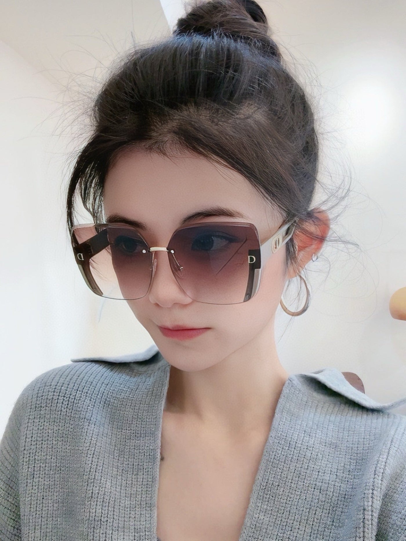 MONTAIGNE SUNGLASS IN ACETATE - Product Image 13