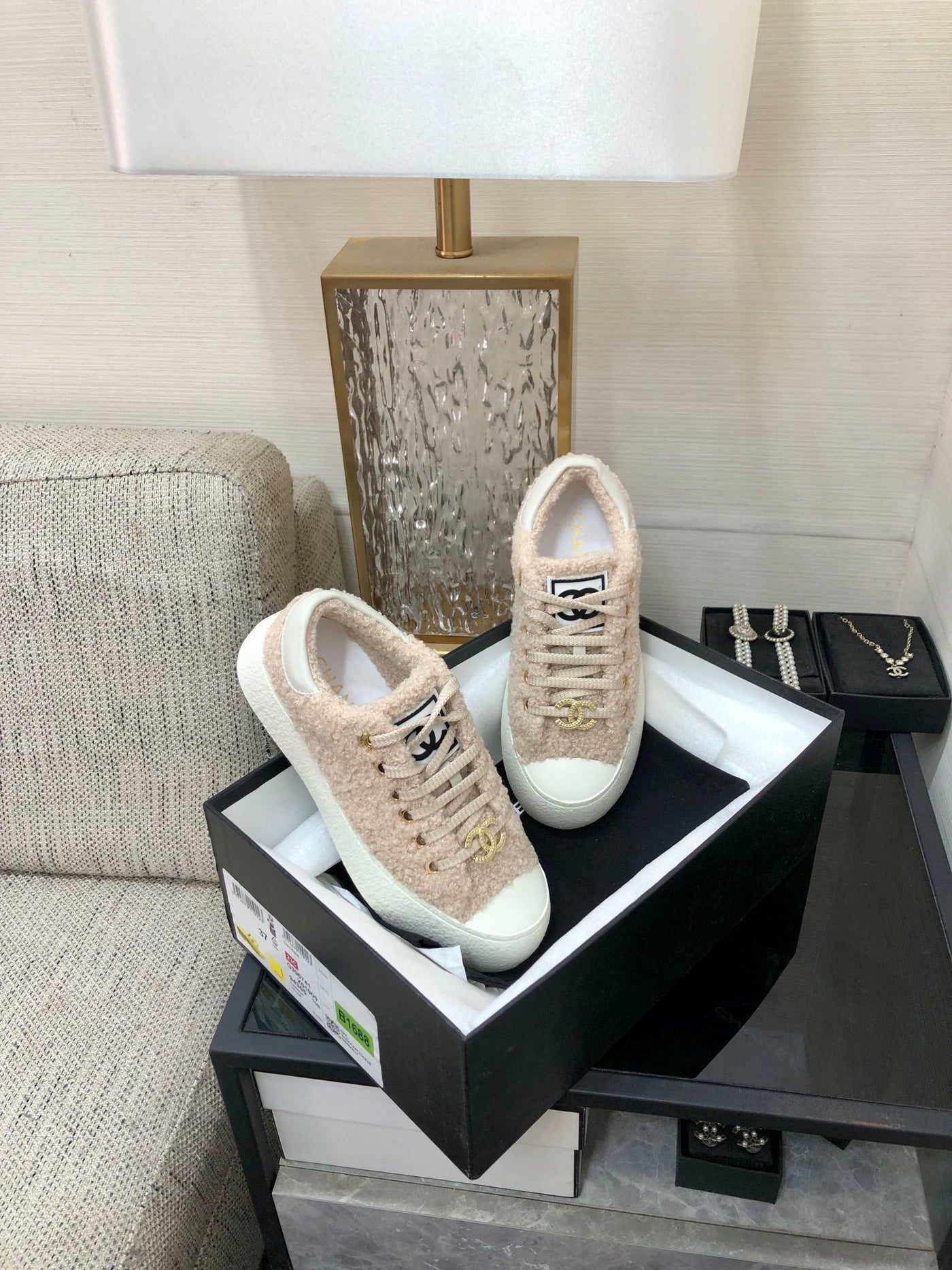 CC Low Sneaker Beige Wool - Product Image 9