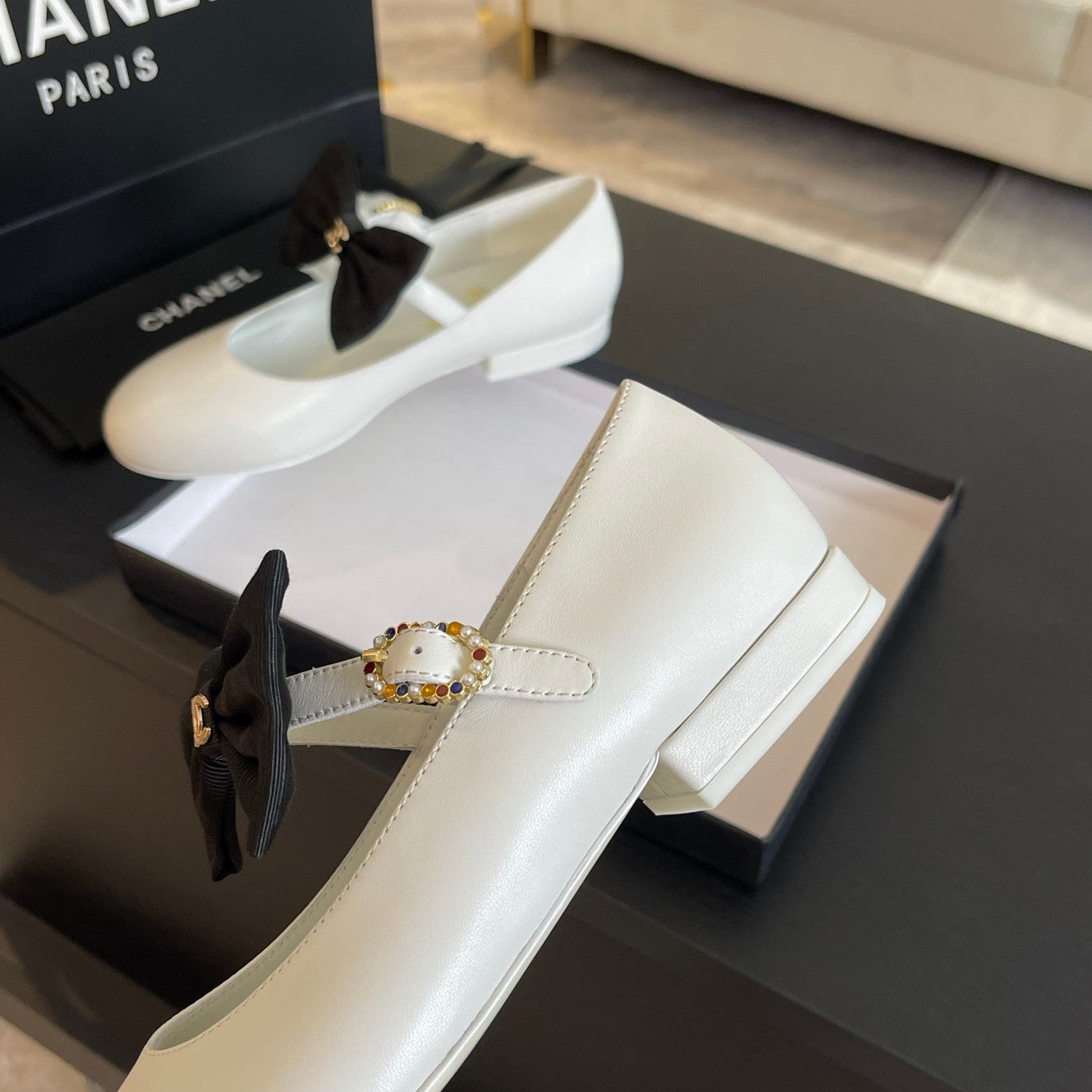 BALLET FLAT WHITE LAMBSKIN WITH BLACK BOW - Product Image 8